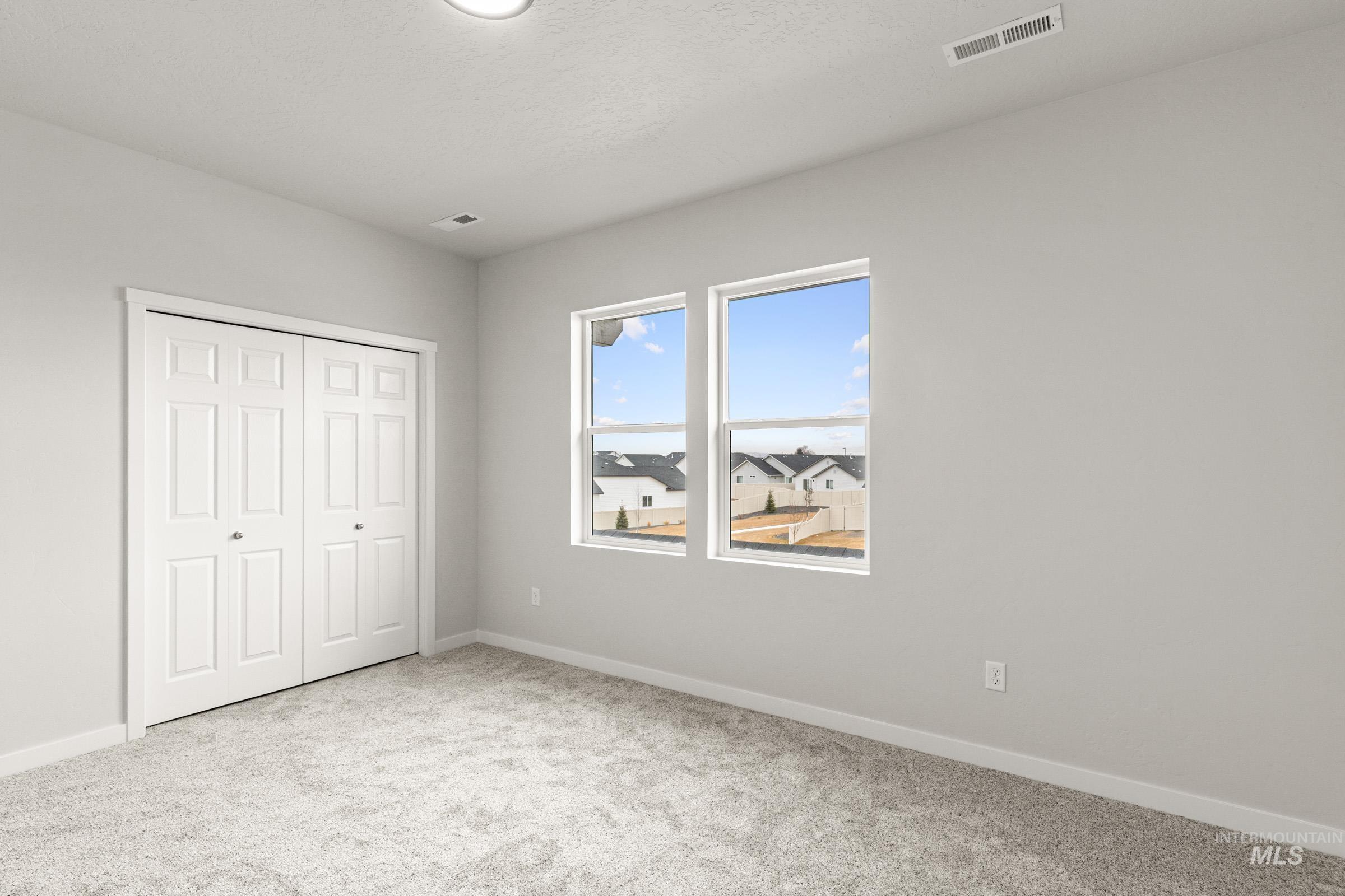 3822 E Jamestown Dr, Nampa, Idaho 83686, 5 Bedrooms, 4.5 Bathrooms, Residential For Sale, Price $674,990, 98968164