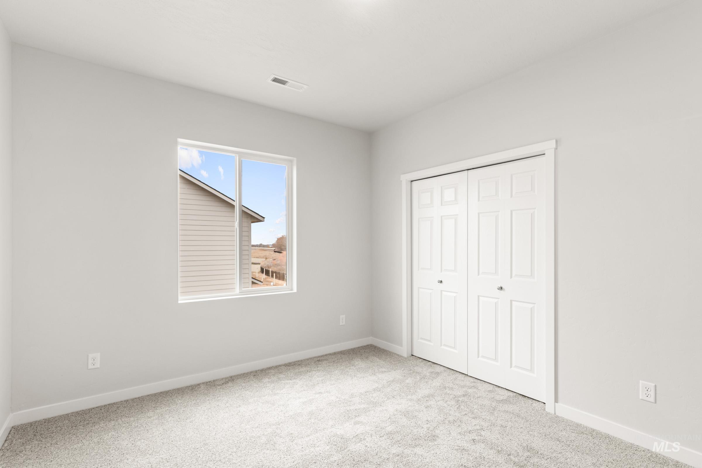 3822 E Jamestown Dr, Nampa, Idaho 83686, 5 Bedrooms, 4.5 Bathrooms, Residential For Sale, Price $674,990, 98968164