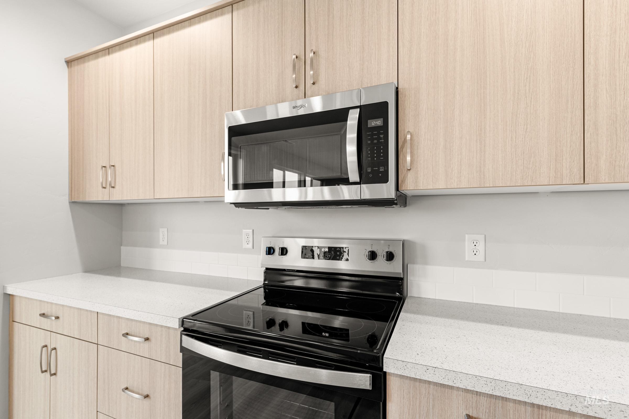 3822 E Jamestown Dr, Nampa, Idaho 83686, 5 Bedrooms, 4.5 Bathrooms, Residential For Sale, Price $674,990, 98968164