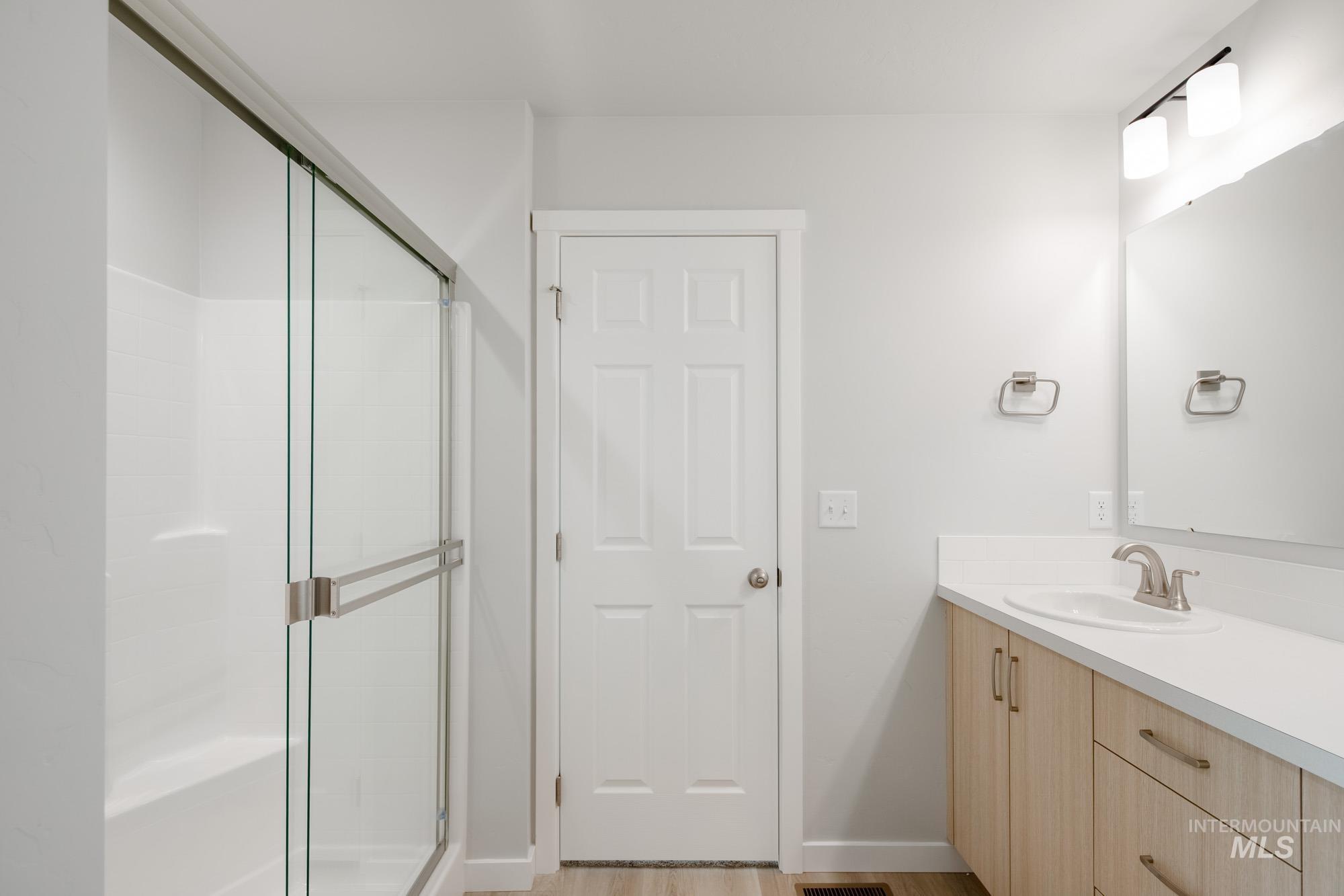 2502 W Fallon Loop, Nampa, Idaho 83651, 4 Bedrooms, 2.5 Bathrooms, Residential For Sale, Price $459,990,MLS 98968167