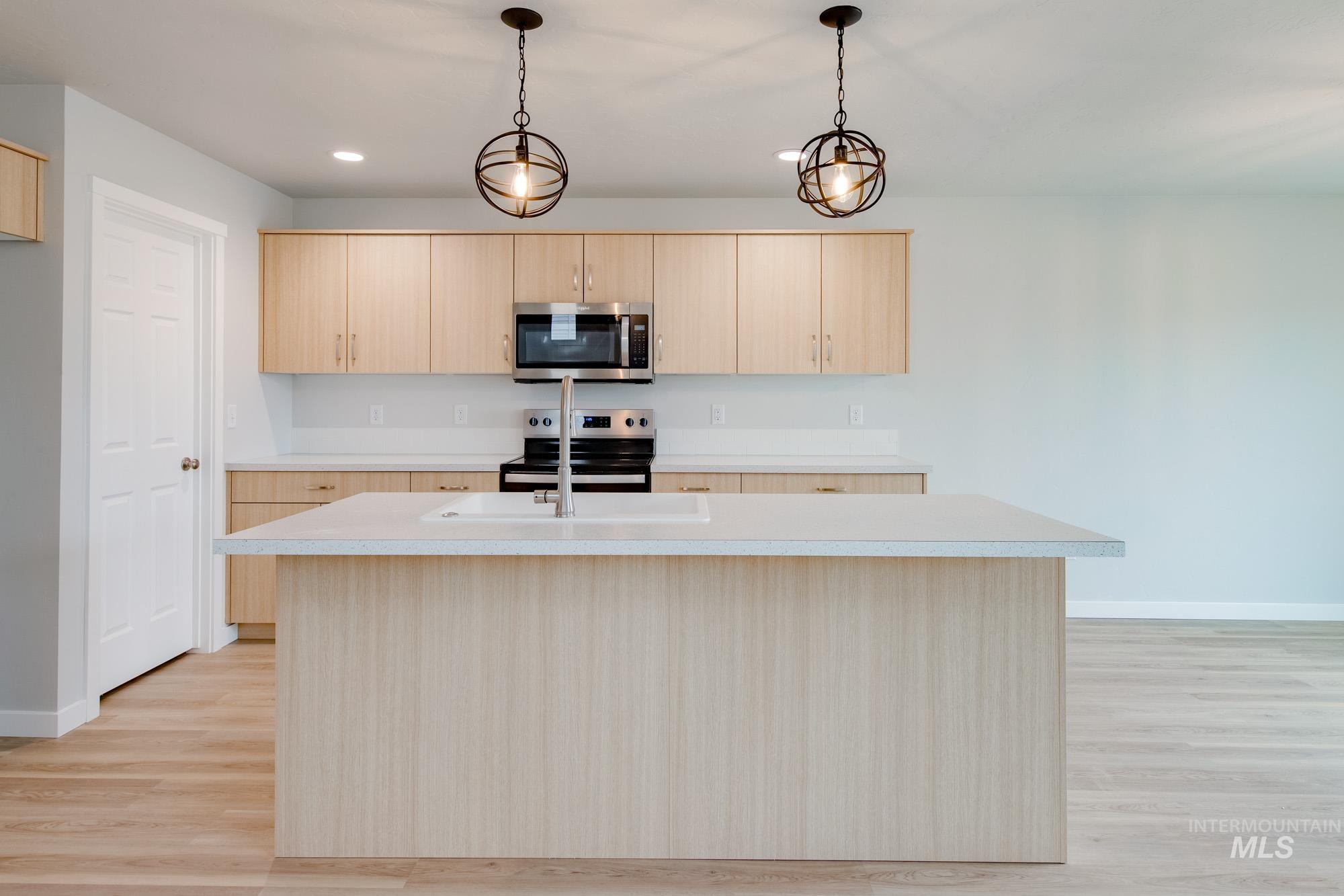 2502 W Fallon Loop, Nampa, Idaho 83651, 4 Bedrooms, 2.5 Bathrooms, Residential For Sale, Price $459,990, 98968167