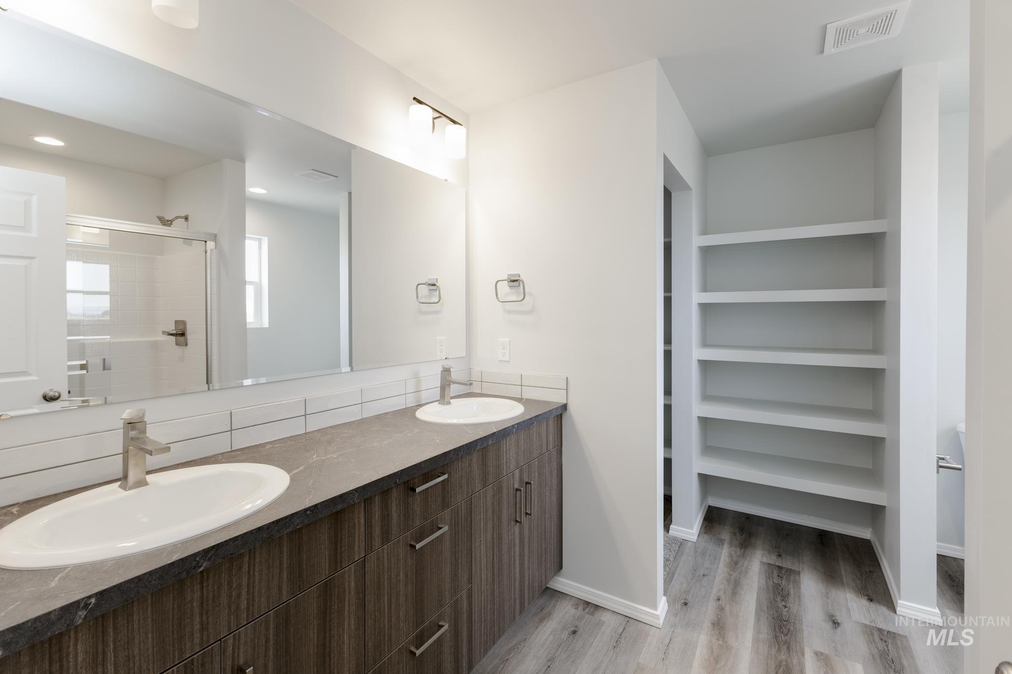 2502 W Fallon Loop, Nampa, Idaho 83651, 4 Bedrooms, 2.5 Bathrooms, Residential For Sale, Price $459,990,MLS 98968167