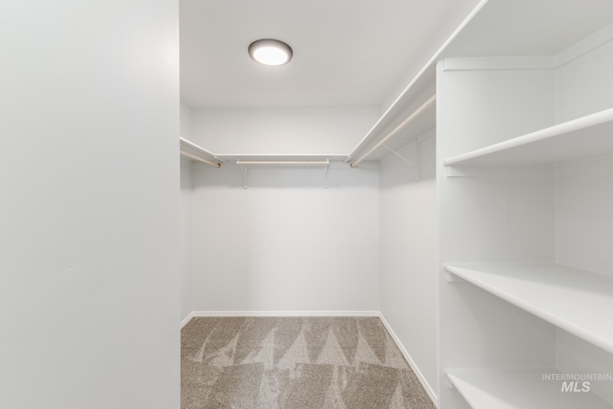 2502 W Fallon Loop, Nampa, Idaho 83651, 4 Bedrooms, 2.5 Bathrooms, Residential For Sale, Price $459,990,MLS 98968167