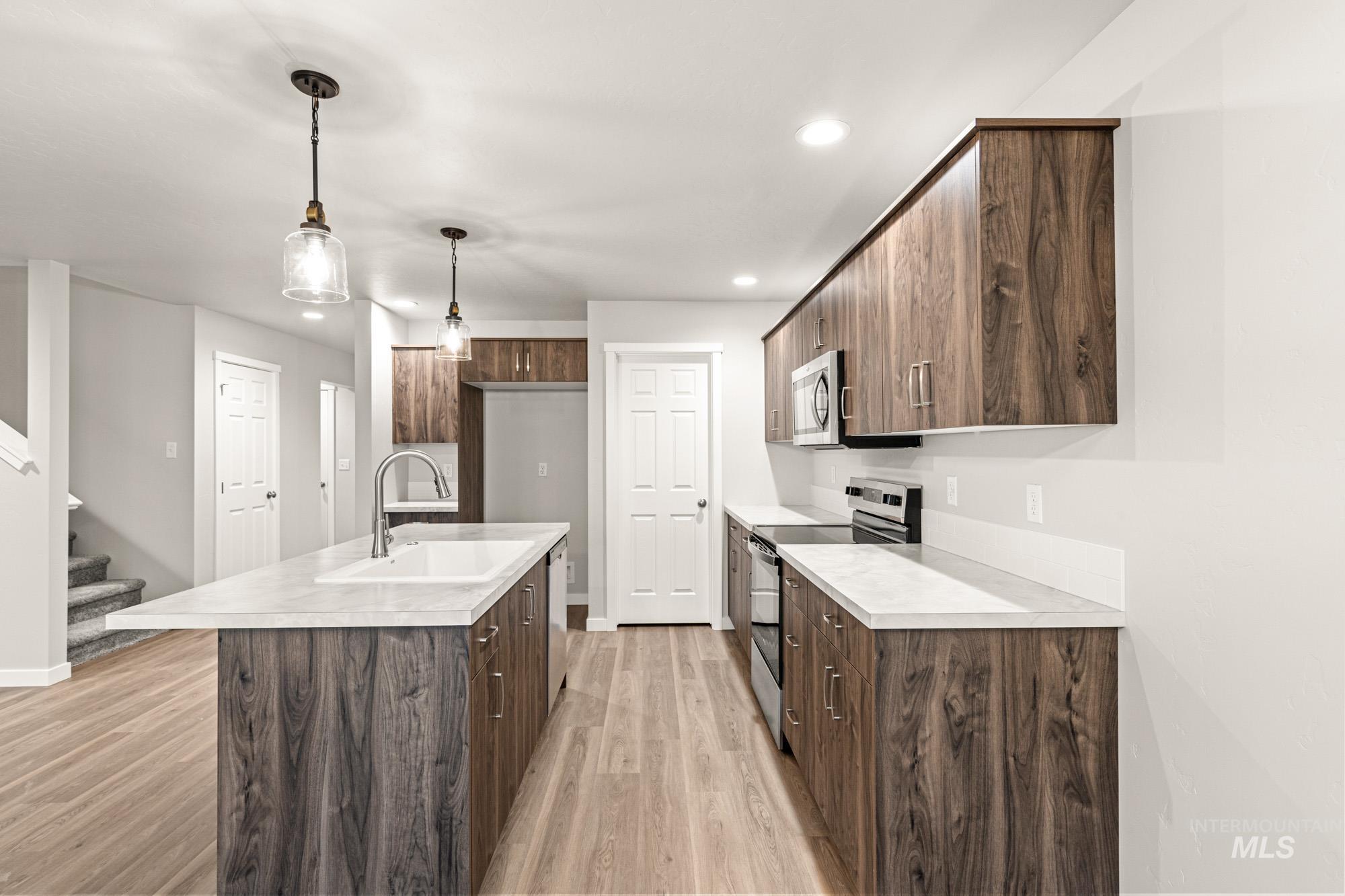 10771 Rutland St, Caldwell, Idaho 83605, 3 Bedrooms, 2.5 Bathrooms, Residential For Sale, Price $397,990,MLS 98968169