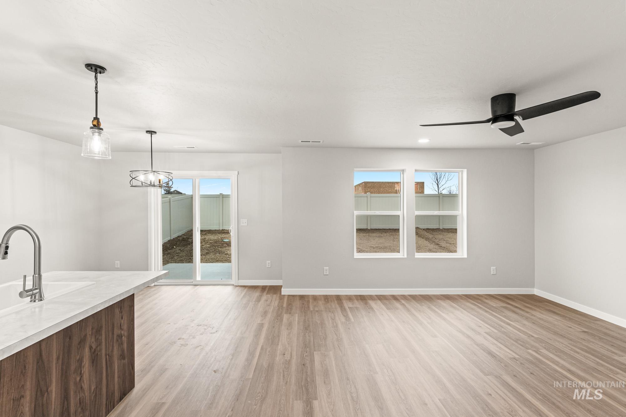 10771 Rutland St, Caldwell, Idaho 83605, 3 Bedrooms, 2.5 Bathrooms, Residential For Sale, Price $397,990,MLS 98968169