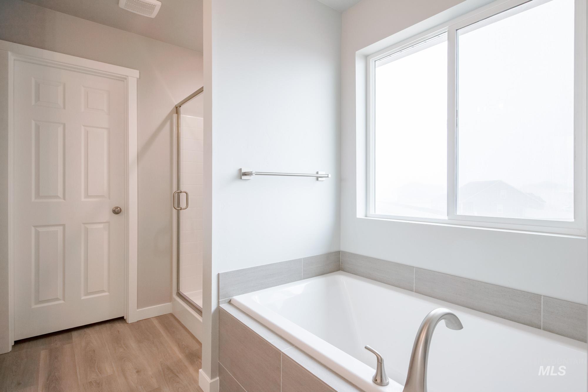 2494 W Fallon Loop, Nampa, Idaho 83651, 4 Bedrooms, 2.5 Bathrooms, Residential For Sale, Price $455,990,MLS 98968170