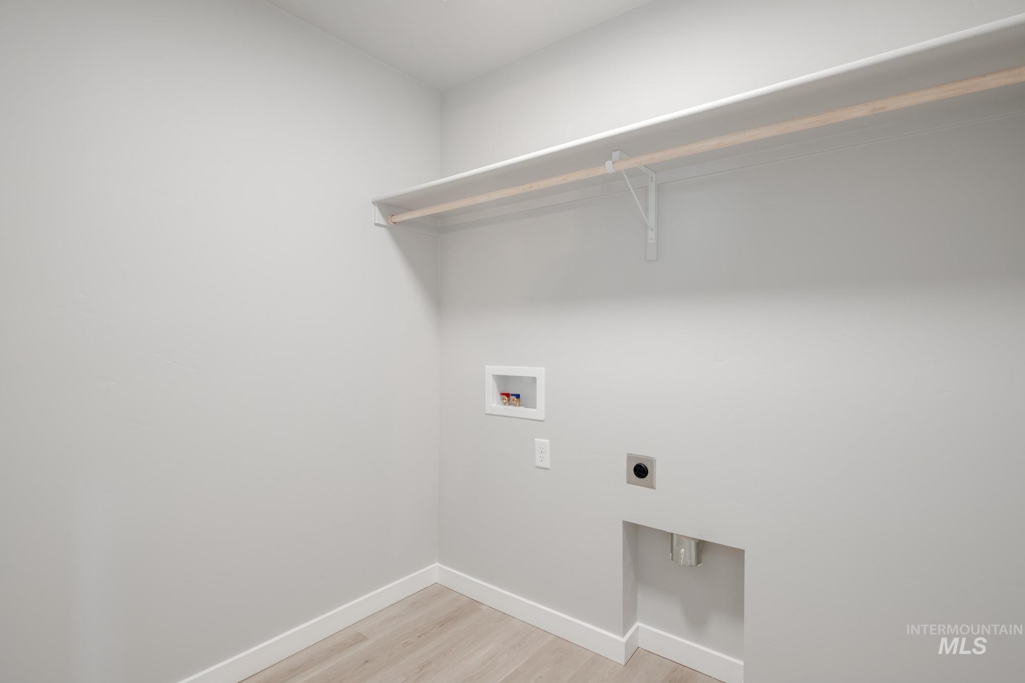 2494 W Fallon Loop, Nampa, Idaho 83651, 4 Bedrooms, 2.5 Bathrooms, Residential For Sale, Price $455,990,MLS 98968170