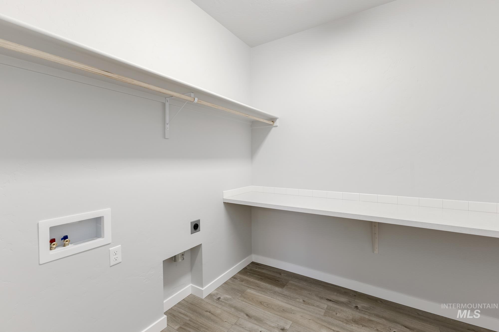 7280 W Crested Eagle Dr, Boise, Idaho 83709, 4 Bedrooms, 2.5 Bathrooms, Residential For Sale, Price $664,990,MLS 98968180