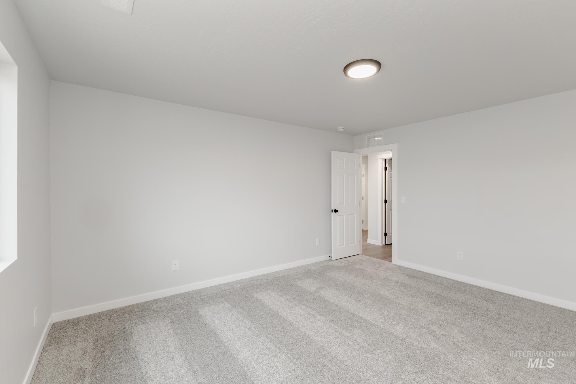 2941 E Boulder Basin Dr, Kuna, Idaho 83634, 4 Bedrooms, 2 Bathrooms, Residential For Sale, Price $440,990,MLS 98968181