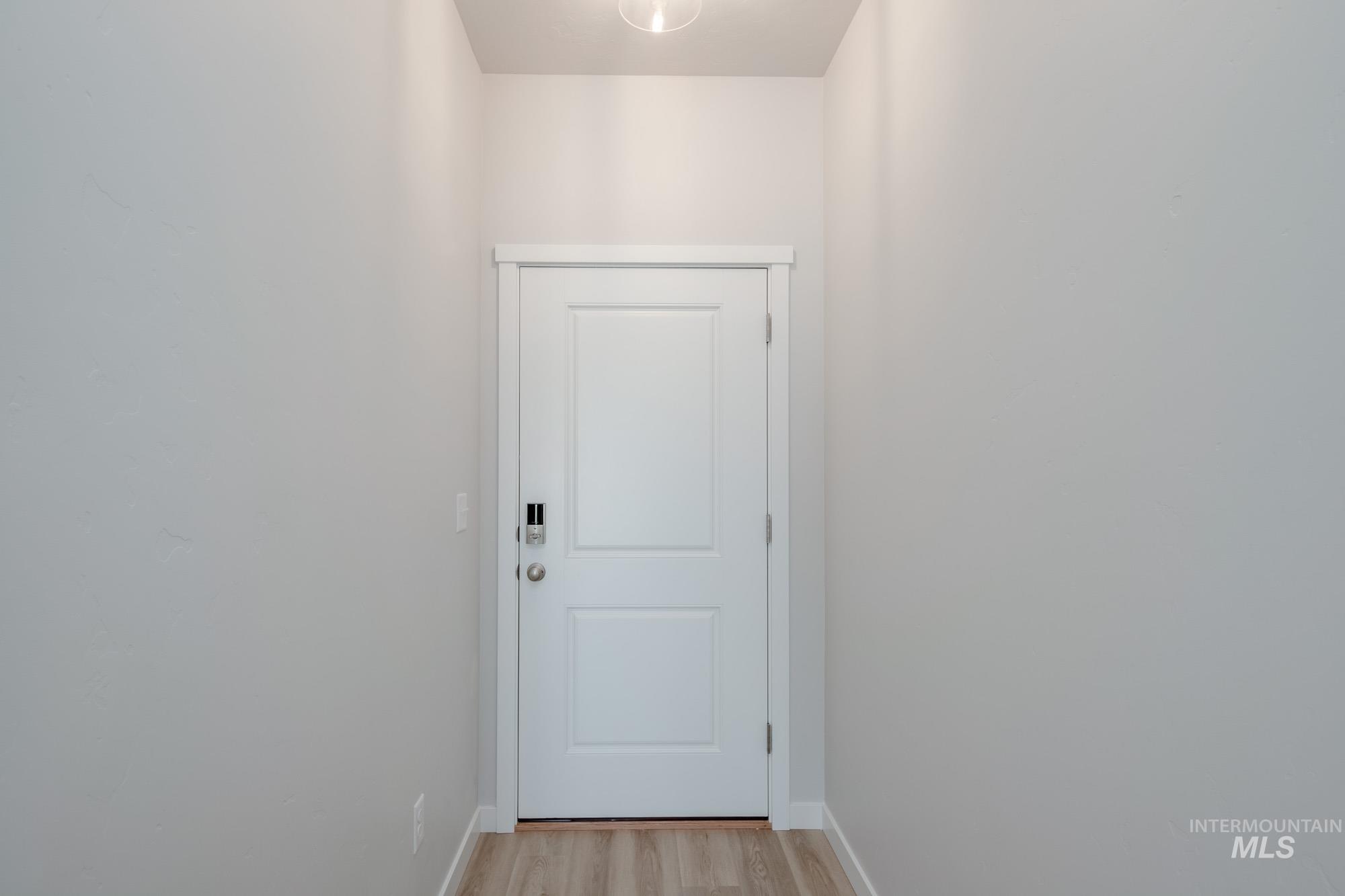 7268 S Menzingers Ave, Meridian, Idaho 83642, 3 Bedrooms, 2 Bathrooms, Residential For Sale, Price $405,990, 98968182