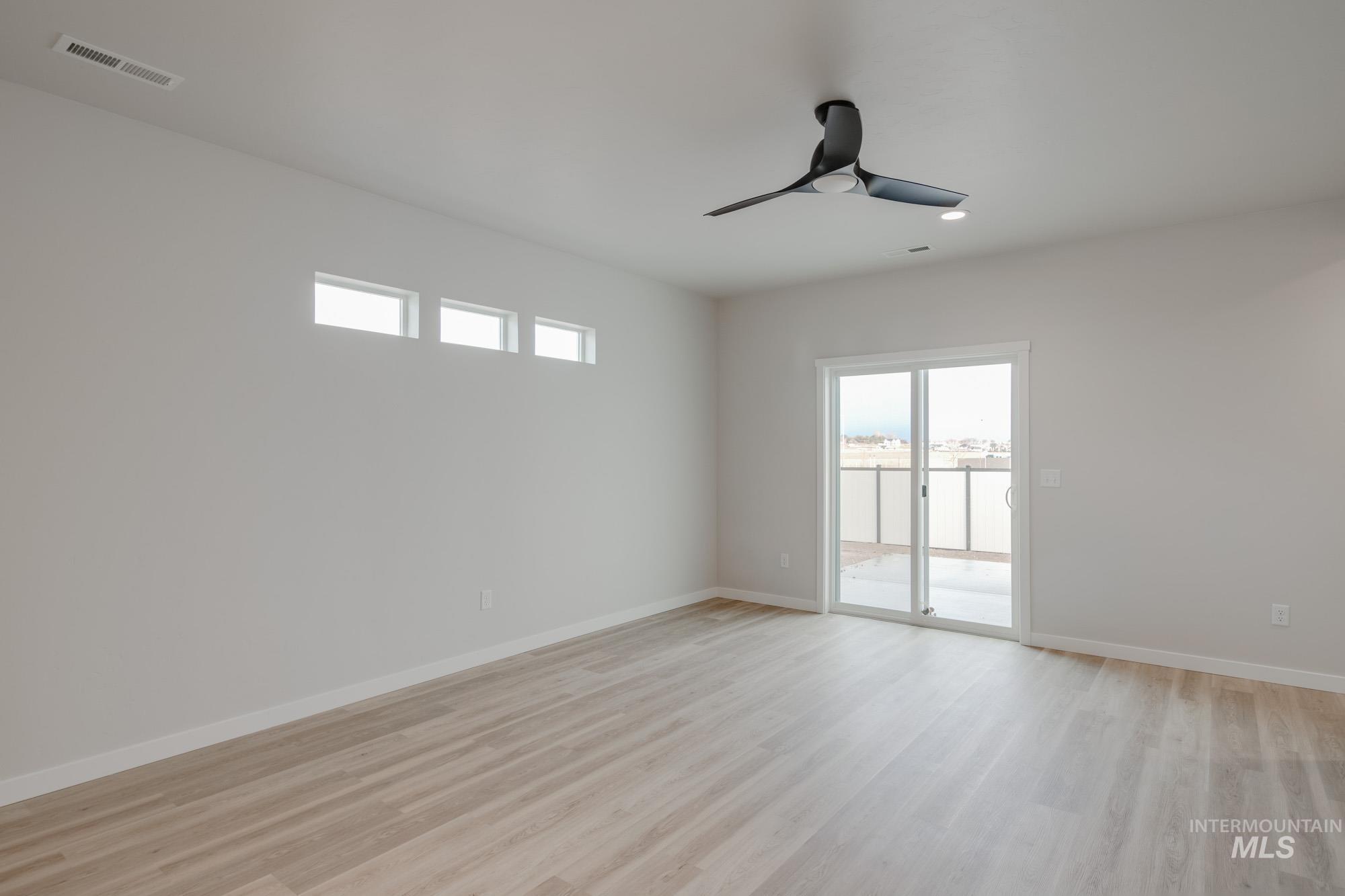 7268 S Menzingers Ave, Meridian, Idaho 83642, 3 Bedrooms, 2 Bathrooms, Residential For Sale, Price $405,990,MLS 98968182