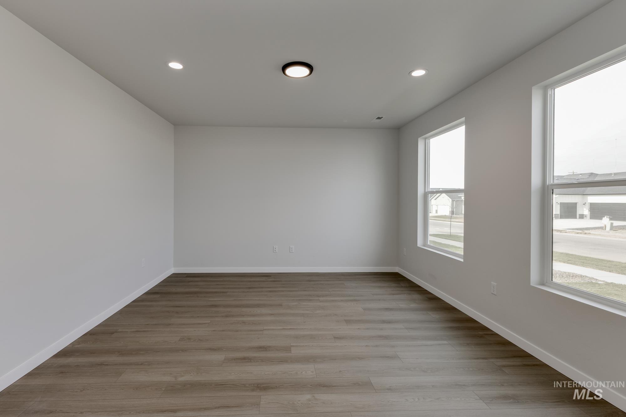 1145 W Cub River Dr, Meridian, Idaho 83642, 4 Bedrooms, 3.5 Bathrooms, Residential For Sale, Price $754,990, 98968186