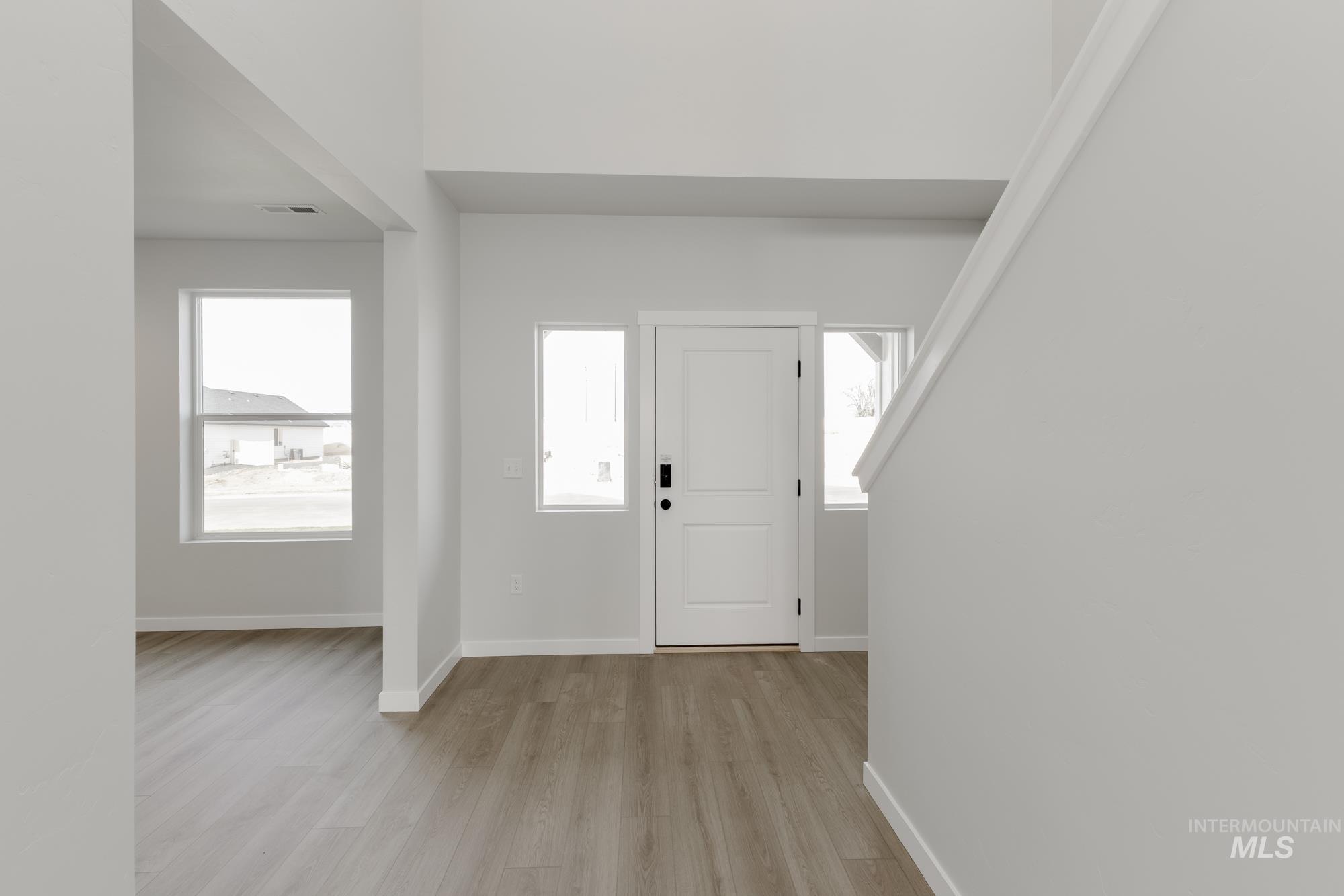 1145 W Cub River Dr, Meridian, Idaho 83642, 4 Bedrooms, 3.5 Bathrooms, Residential For Sale, Price $754,990, 98968186