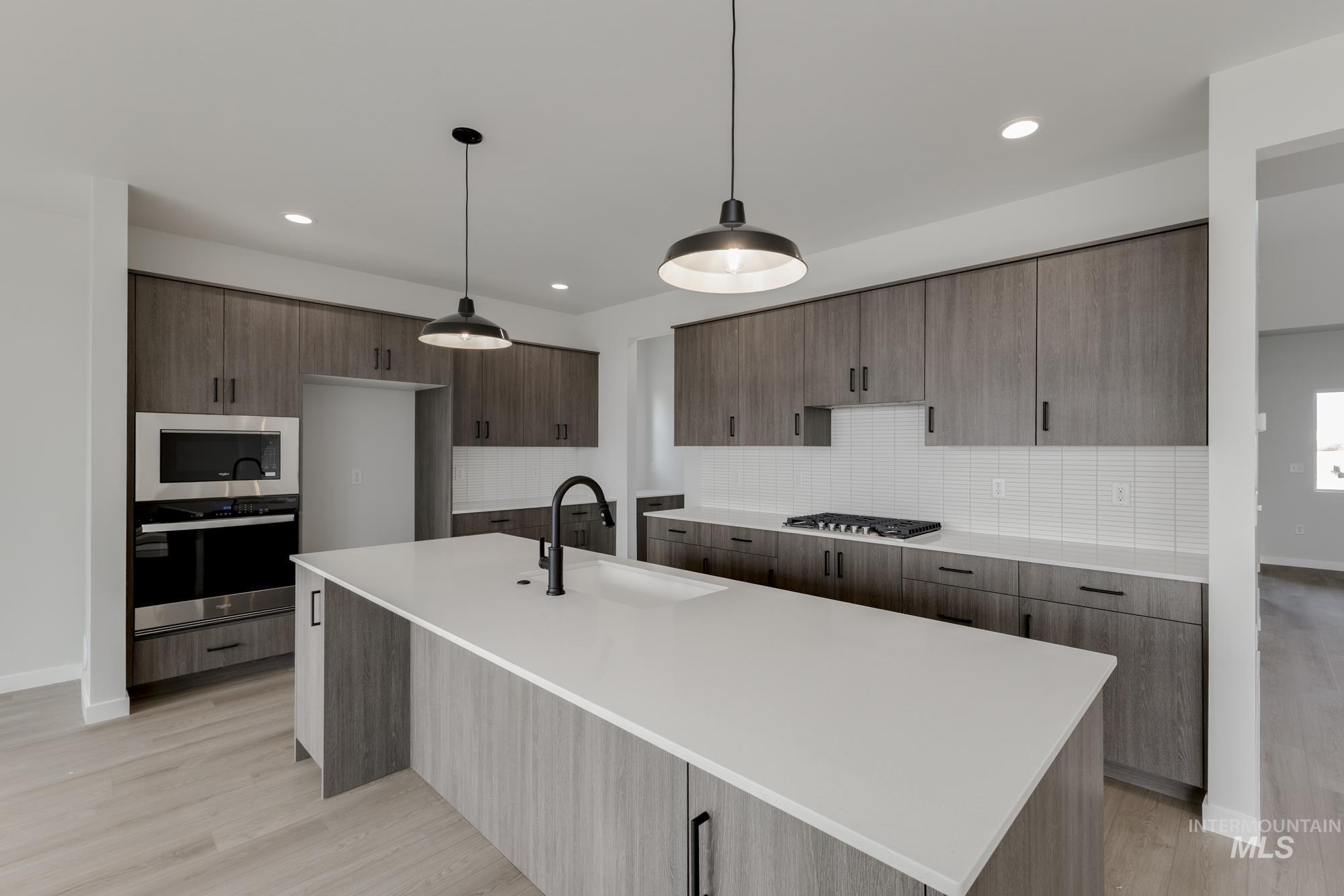 1145 W Cub River Dr, Meridian, Idaho 83642, 4 Bedrooms, 3.5 Bathrooms, Residential For Sale, Price $754,990,MLS 98968186