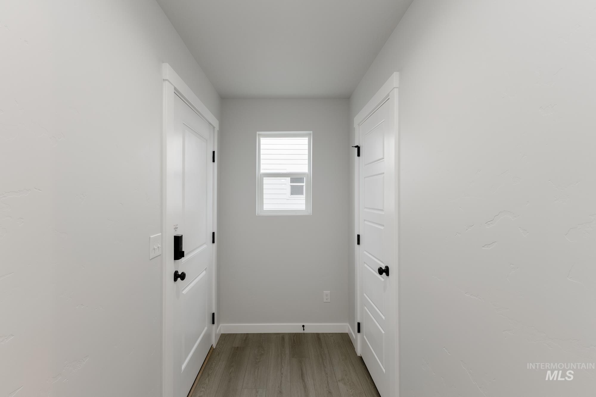 7050 S Old Farm Ave, Meridian, Idaho 83642, 4 Bedrooms, 2.5 Bathrooms, Residential For Sale, Price $472,990,MLS 98968187