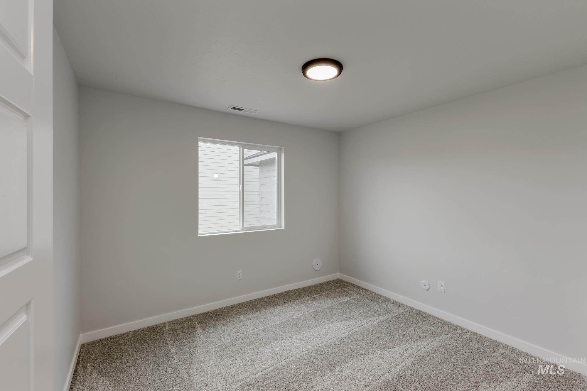 7050 S Old Farm Ave, Meridian, Idaho 83642, 4 Bedrooms, 2.5 Bathrooms, Residential For Sale, Price $472,990,MLS 98968187