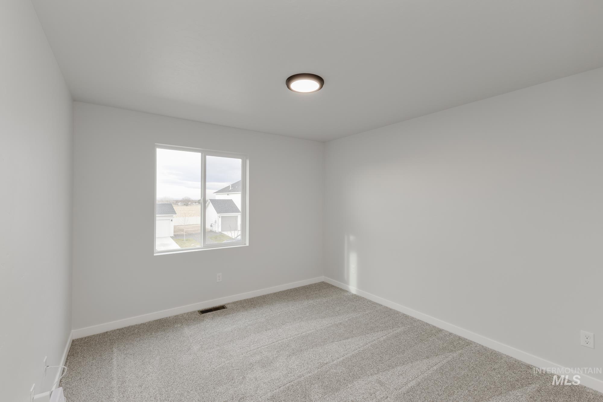 7050 S Old Farm Ave, Meridian, Idaho 83642, 4 Bedrooms, 2.5 Bathrooms, Residential For Sale, Price $472,990,MLS 98968187