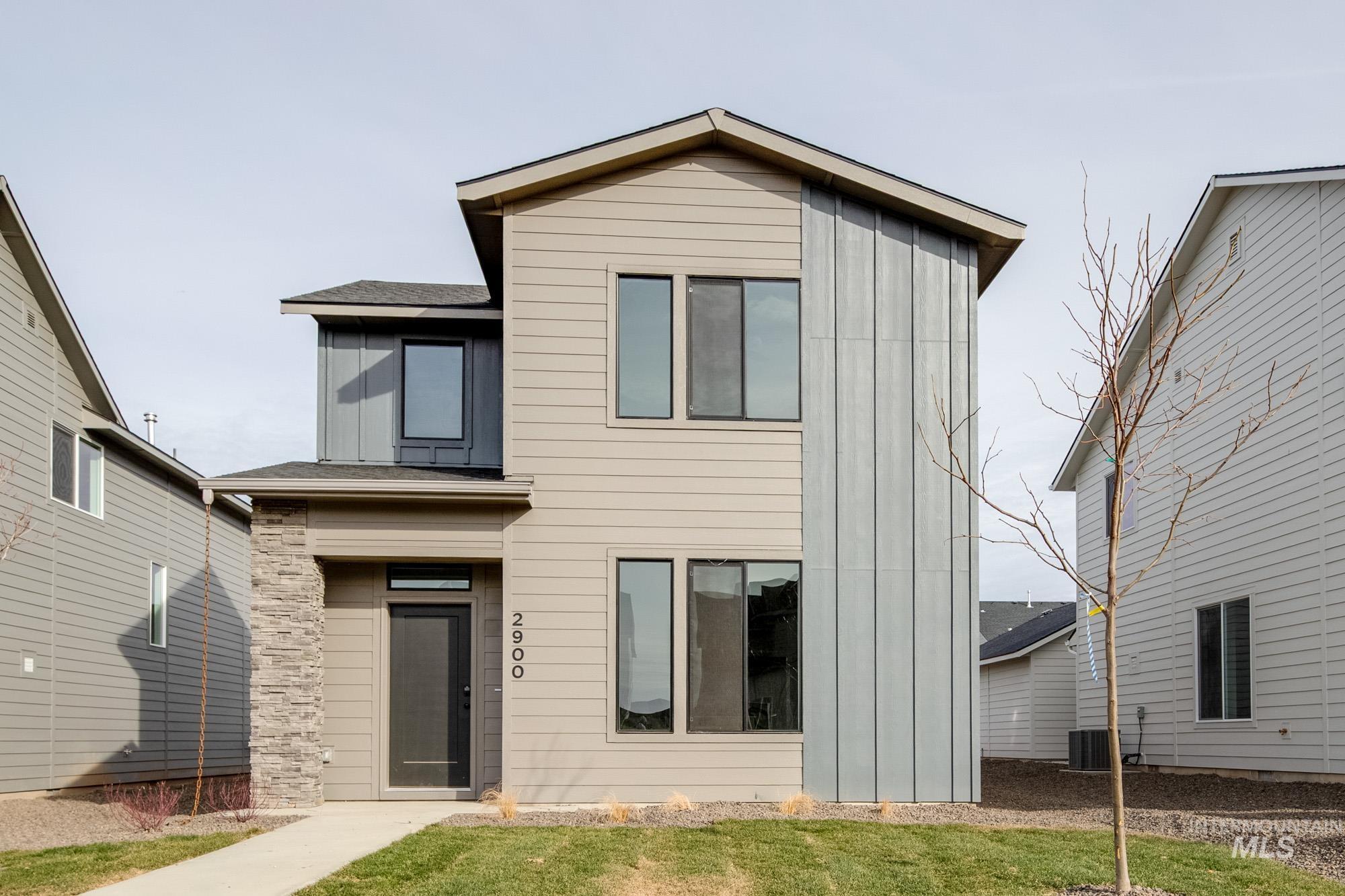 2900 E Boulder Basin Dr, Kuna, Idaho 83634, 3 Bedrooms, 2.5 Bathrooms, Residential For Sale, Price $394,990,MLS 98968188