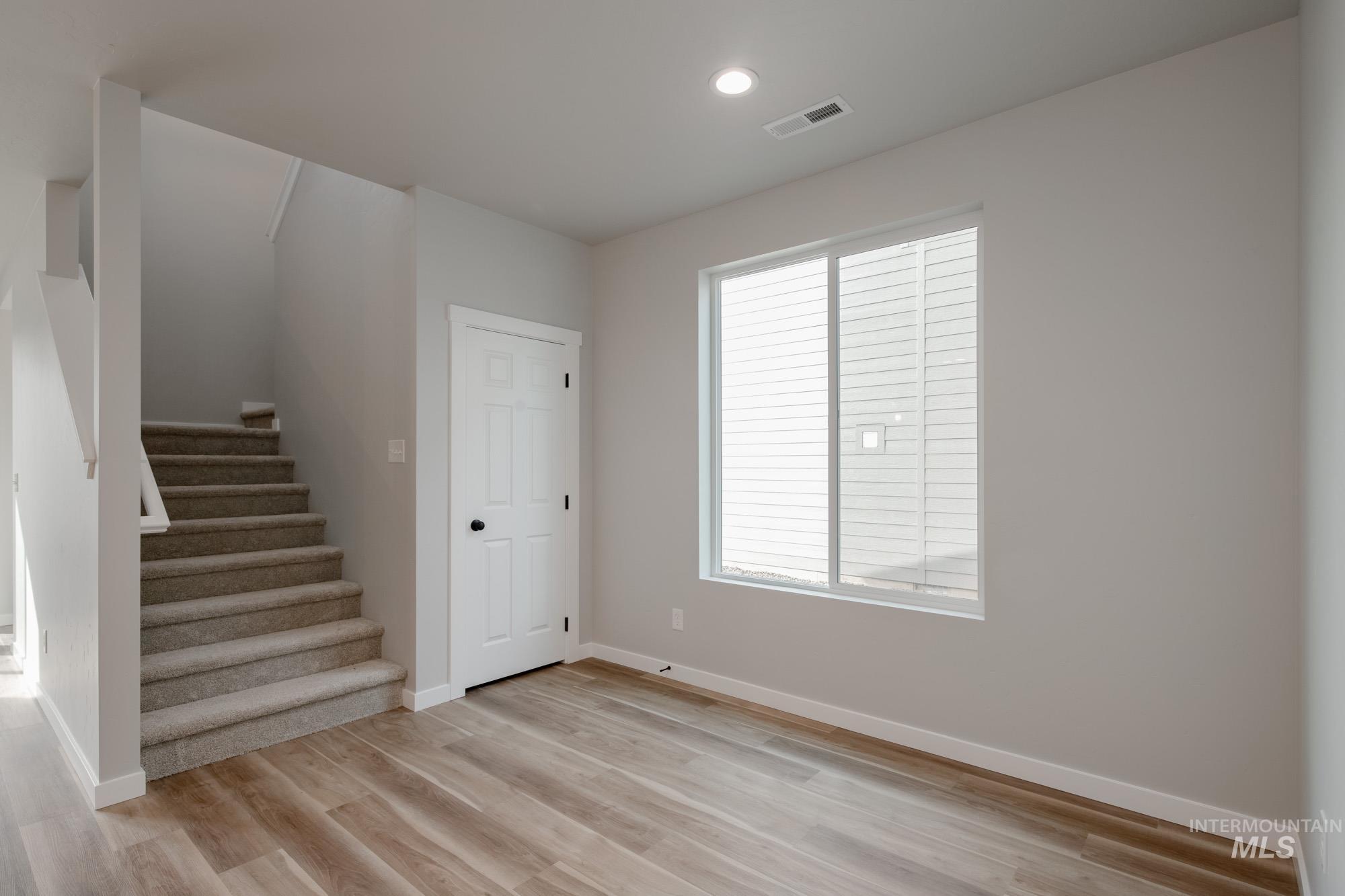 2900 E Boulder Basin Dr, Kuna, Idaho 83634, 3 Bedrooms, 2.5 Bathrooms, Residential For Sale, Price $394,990, 98968188