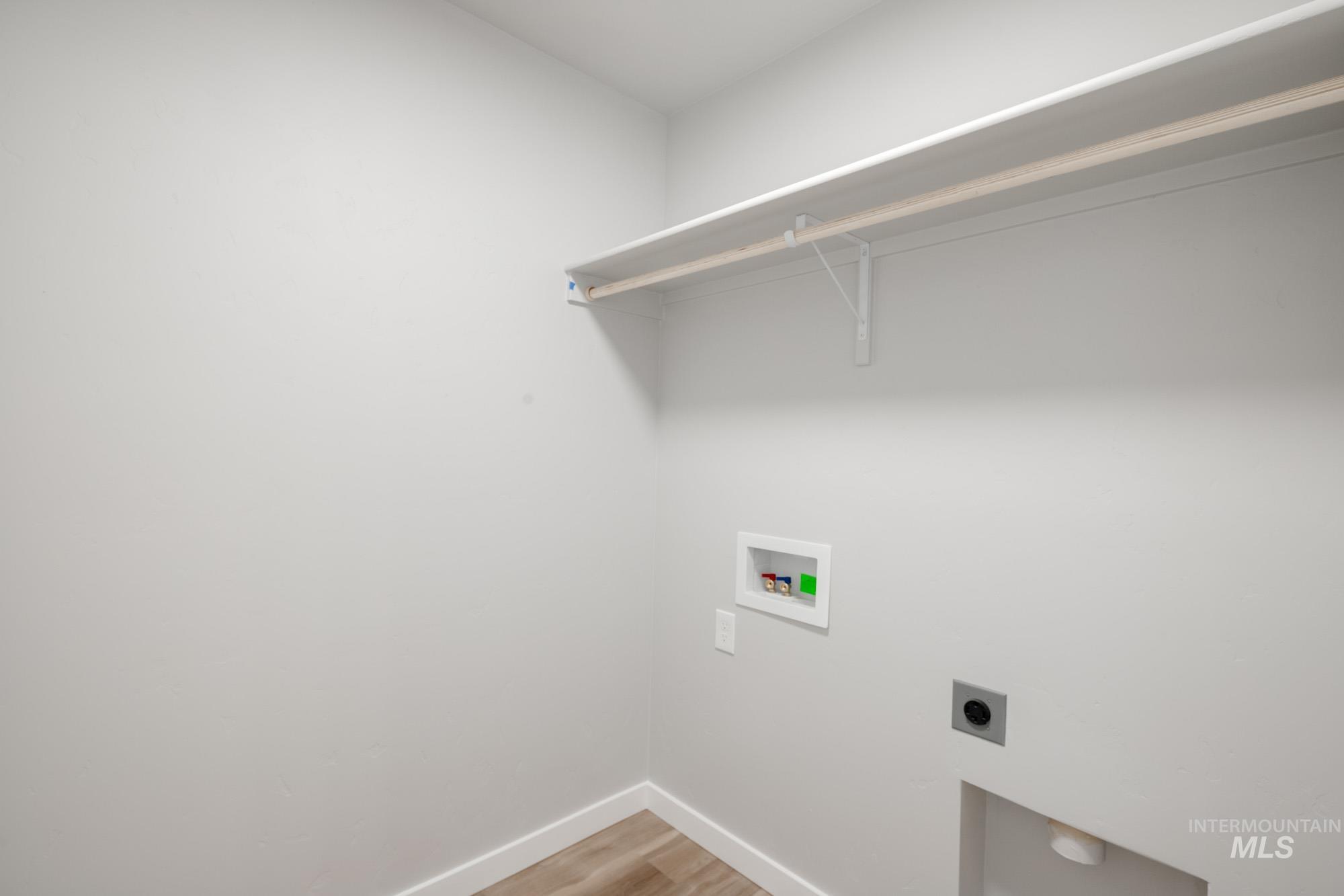 2900 E Boulder Basin Dr, Kuna, Idaho 83634, 3 Bedrooms, 2.5 Bathrooms, Residential For Sale, Price $394,990, 98968188