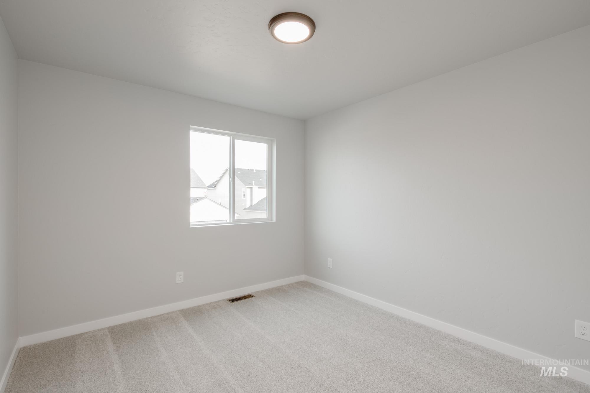 2900 E Boulder Basin Dr, Kuna, Idaho 83634, 3 Bedrooms, 2.5 Bathrooms, Residential For Sale, Price $394,990, 98968188