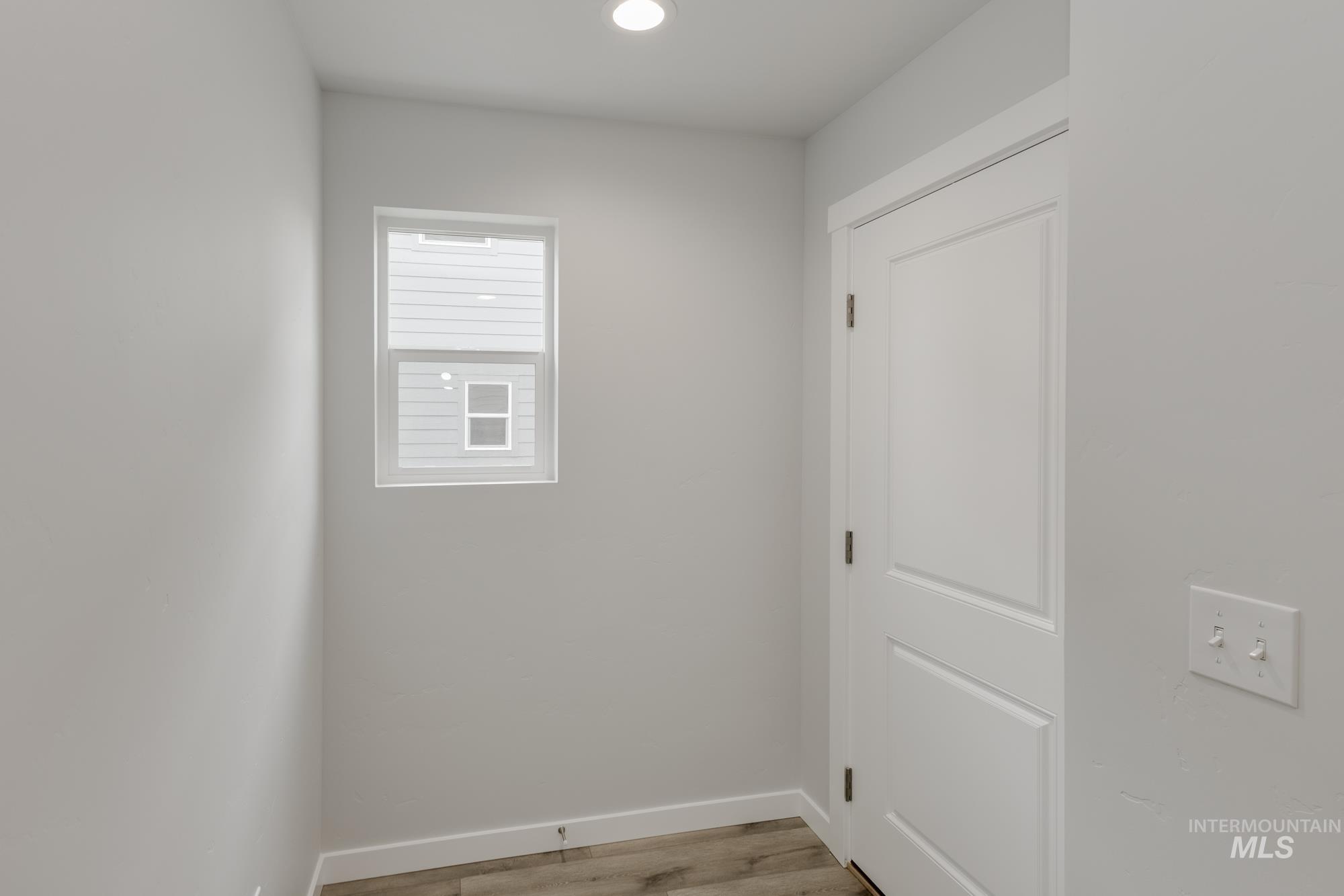 7028 S Old Farm Ave, Meridian, Idaho 83642, 3 Bedrooms, 2.5 Bathrooms, Residential For Sale, Price $454,990, 98968190