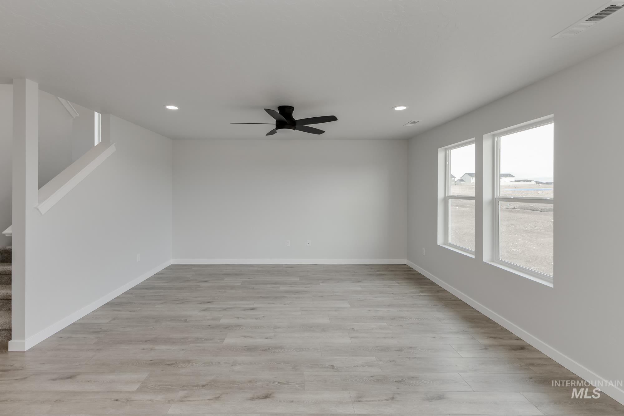 7028 S Old Farm Ave, Meridian, Idaho 83642, 3 Bedrooms, 2.5 Bathrooms, Residential For Sale, Price $454,990,MLS 98968190