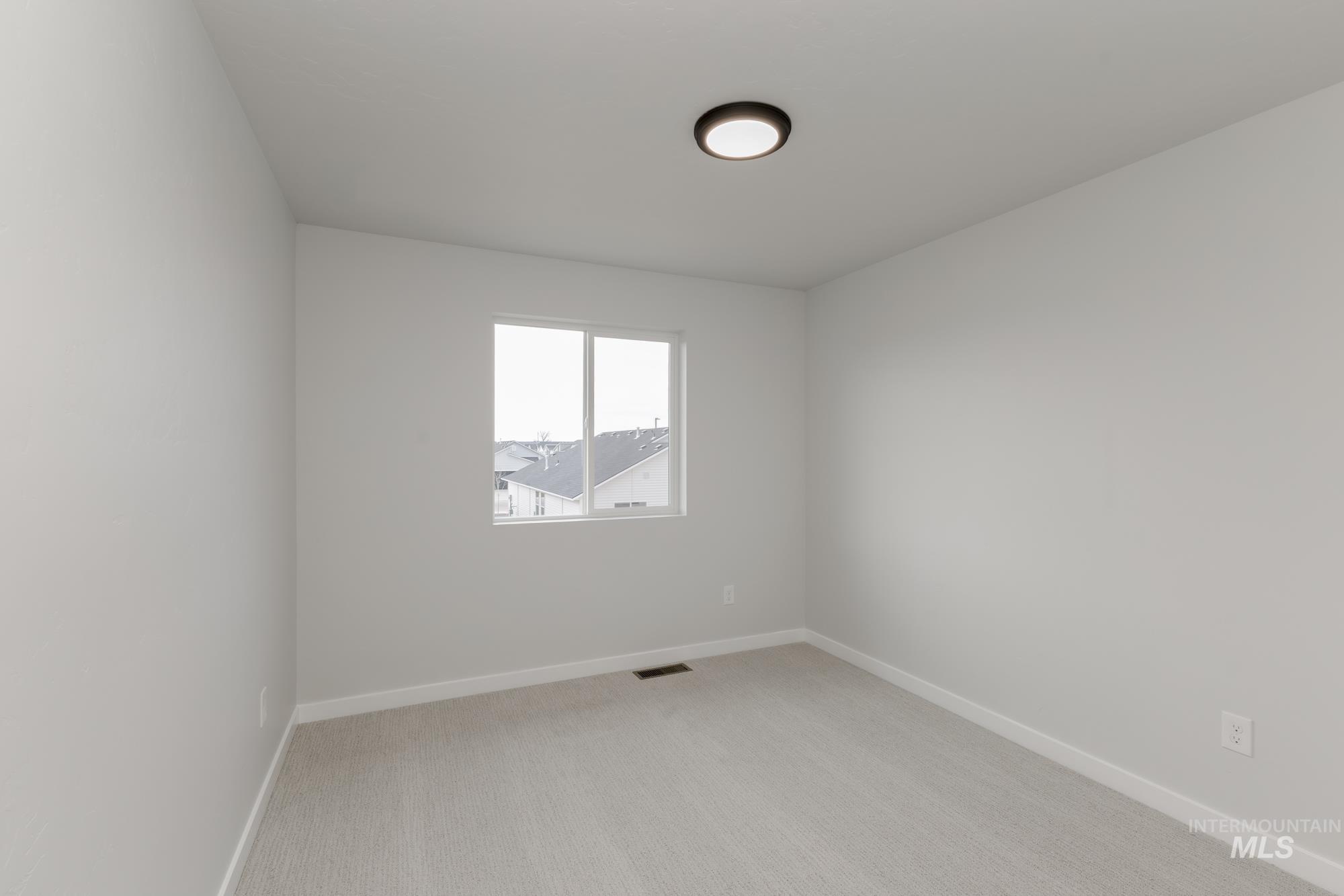 327 N Cranesbill Ave, Kuna, Idaho 83634, 4 Bedrooms, 2.5 Bathrooms, Residential For Sale, Price $439,990,MLS 98968192