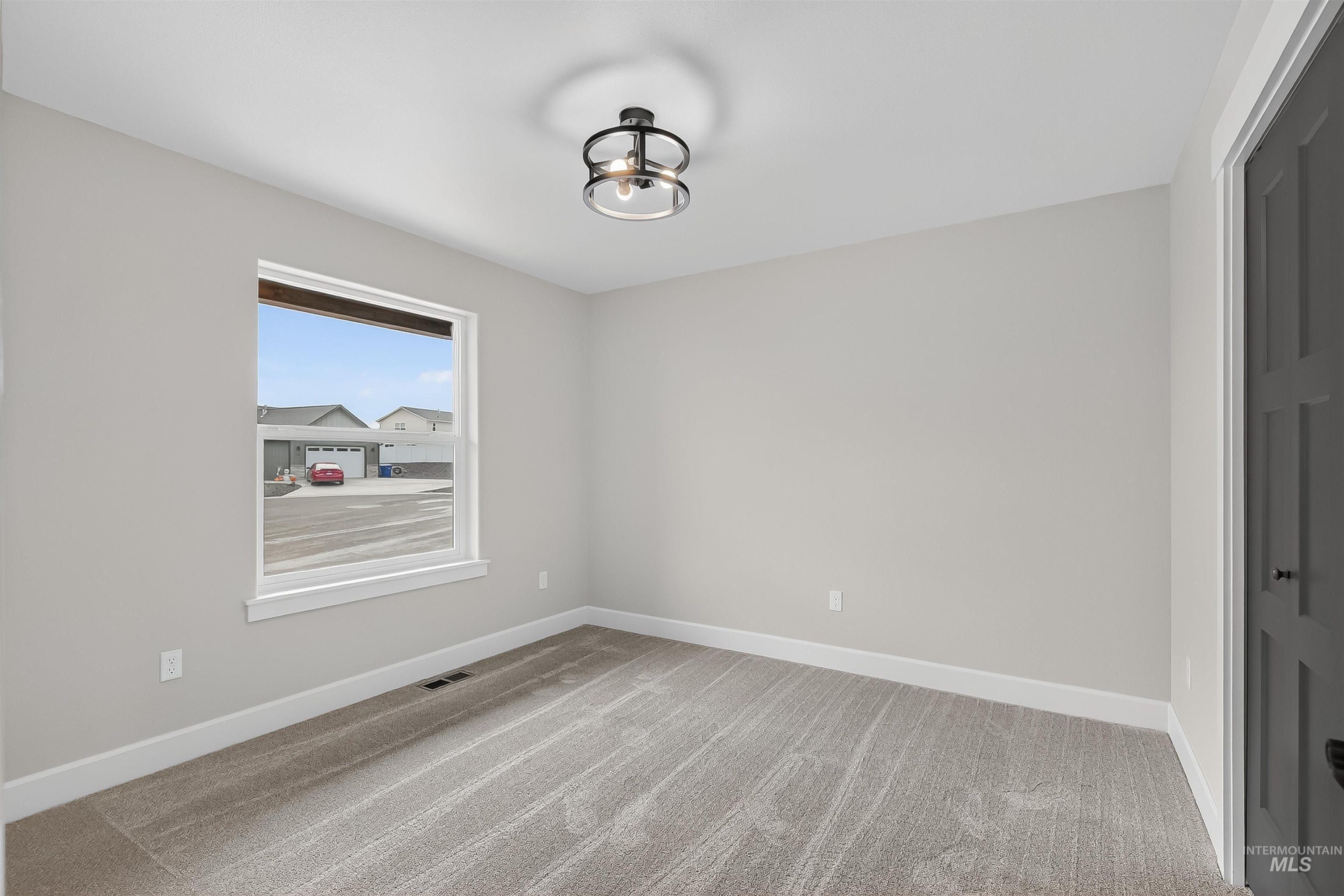 1725 Pathway Court, Lewiston, Idaho 83501, 3 Bedrooms, 2 Bathrooms, Residential For Sale, Price $499,000, 98968201