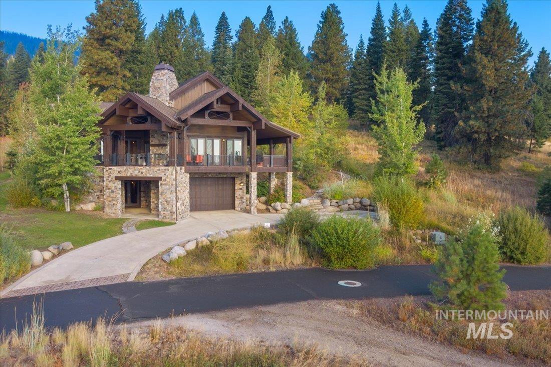 516 Whitewater Dr, Donnelly, Idaho 83615, 5 Bedrooms, 3 Bathrooms, Residential For Sale, Price $2,995,000,MLS 98968203