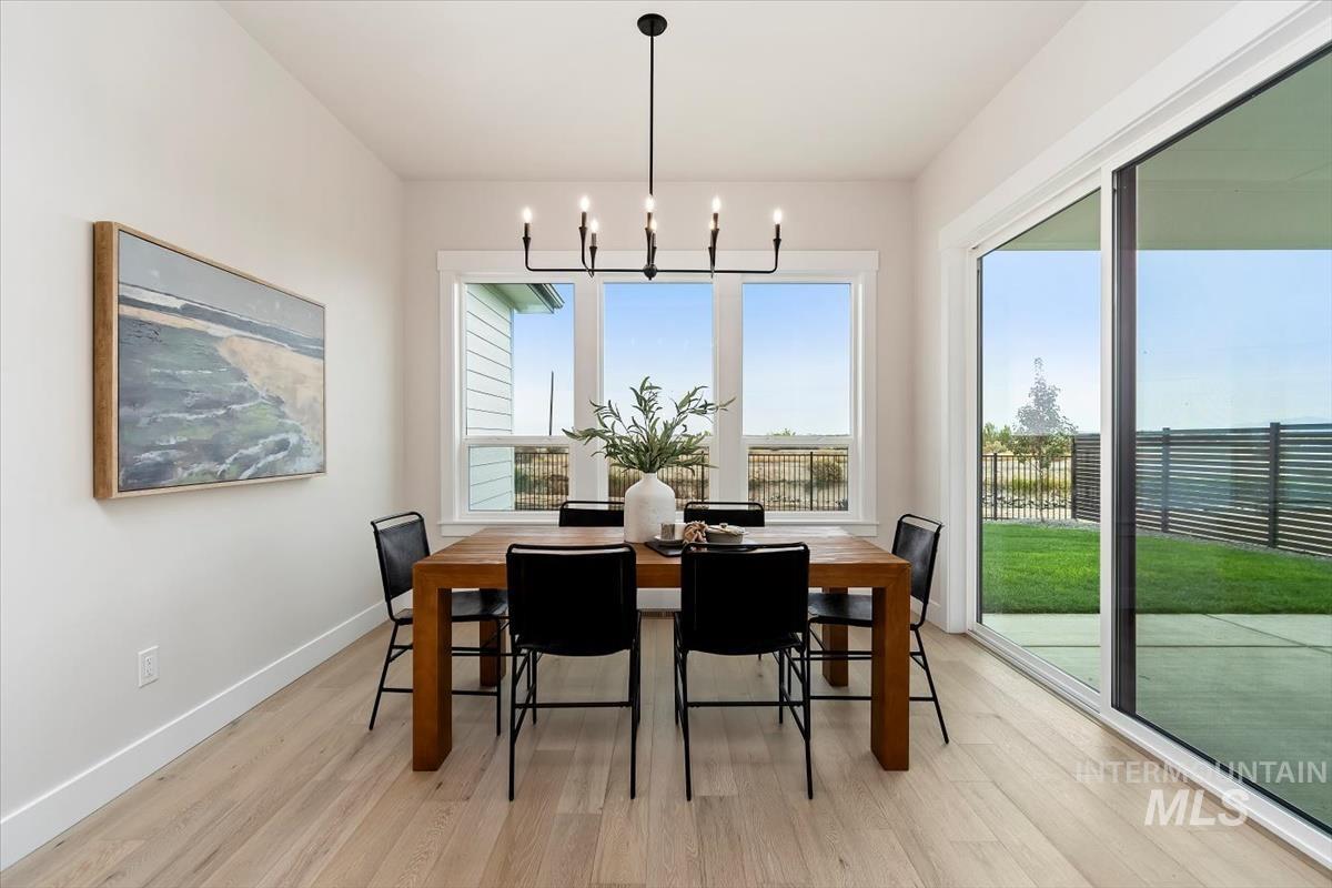 10764 W Barnbougle Ln, Kuna, Idaho 83634, 4 Bedrooms, 3 Bathrooms, Residential For Sale, Price $824,880,MLS 98968207