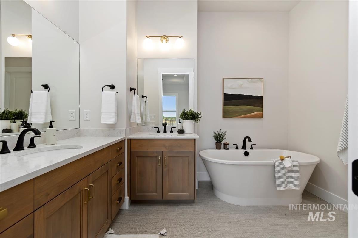 10764 W Barnbougle Ln, Kuna, Idaho 83634, 4 Bedrooms, 3 Bathrooms, Residential For Sale, Price $824,880,MLS 98968207