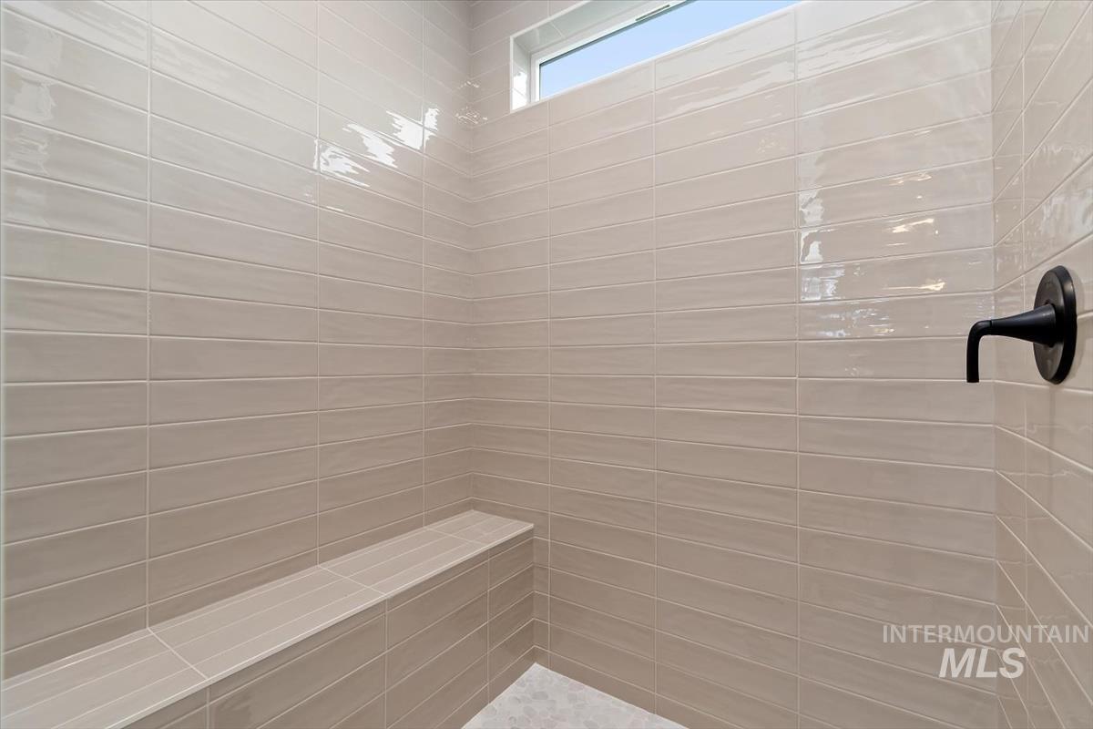 10764 W Barnbougle Ln, Kuna, Idaho 83634, 4 Bedrooms, 3 Bathrooms, Residential For Sale, Price $824,880,MLS 98968207