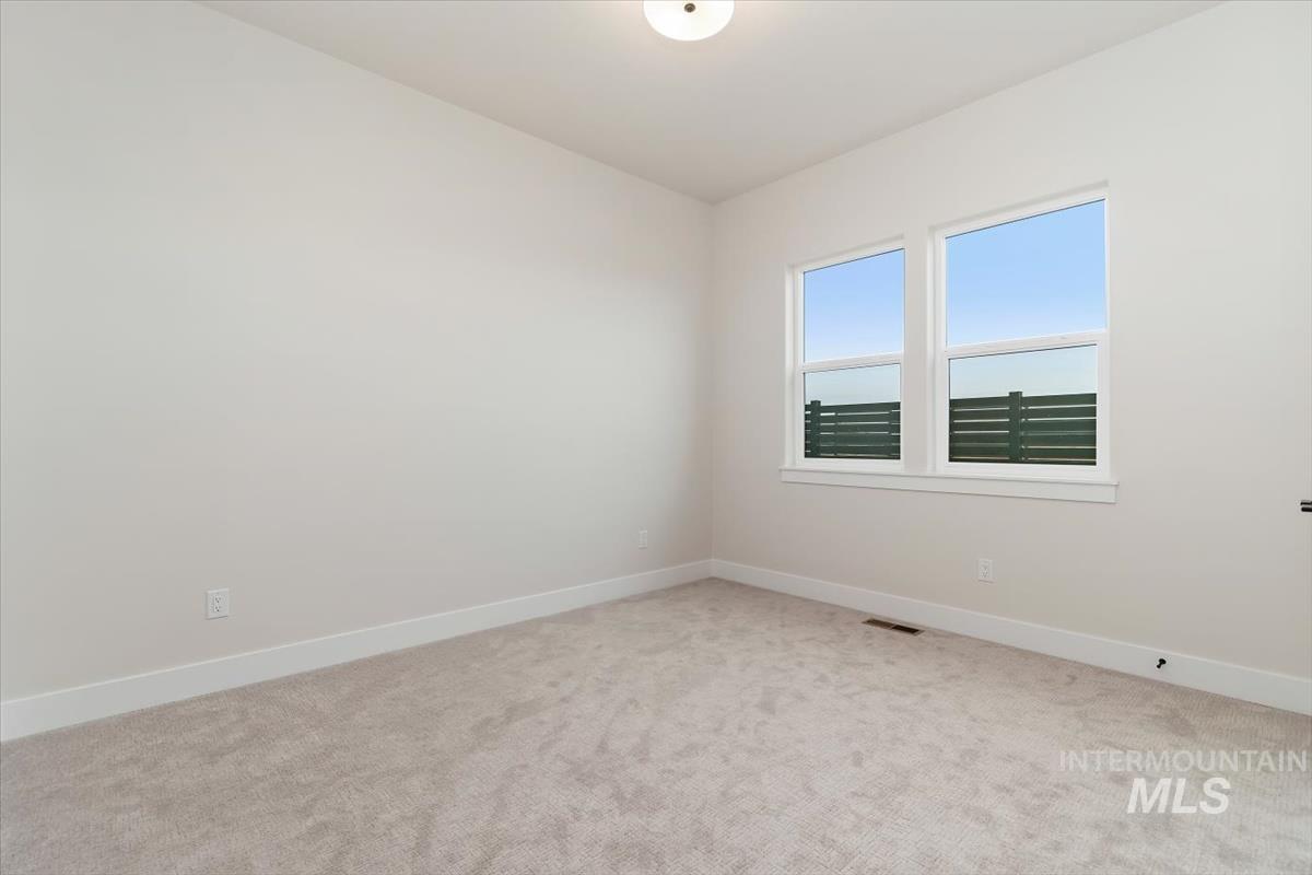 10764 W Barnbougle Ln, Kuna, Idaho 83634, 4 Bedrooms, 3 Bathrooms, Residential For Sale, Price $824,880,MLS 98968207