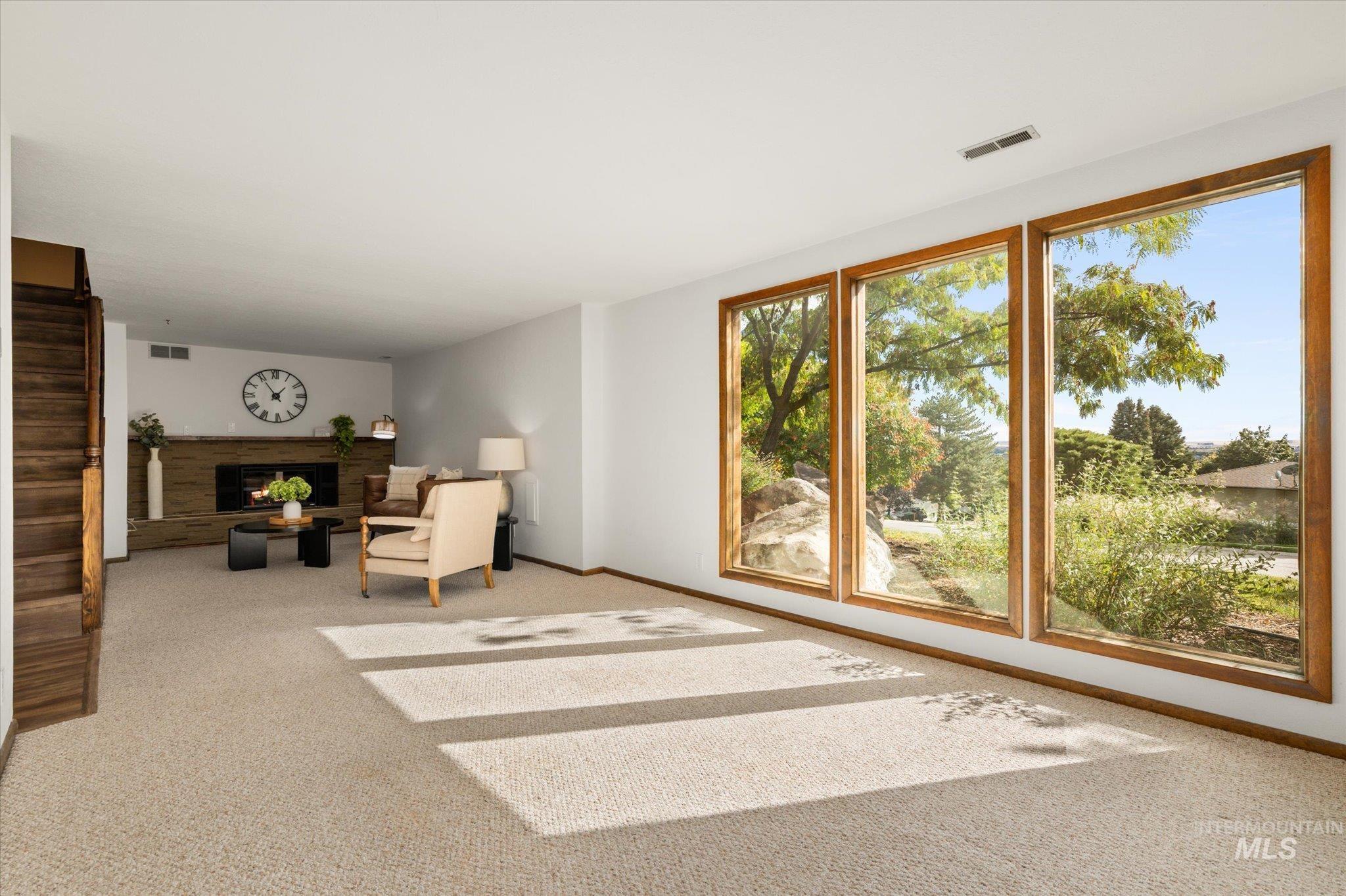 2199 S Ridge Point Way, Boise, Idaho 83712, 4 Bedrooms, 2.5 Bathrooms, Residential For Sale, Price $825,000,MLS 98968209