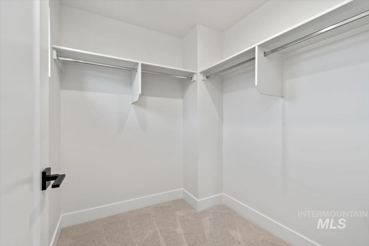 1735 S Rock View Ln, Boise, Idaho 83705, 3 Bedrooms, 3.5 Bathrooms, Residential For Sale, Price $496,880,MLS 98968211