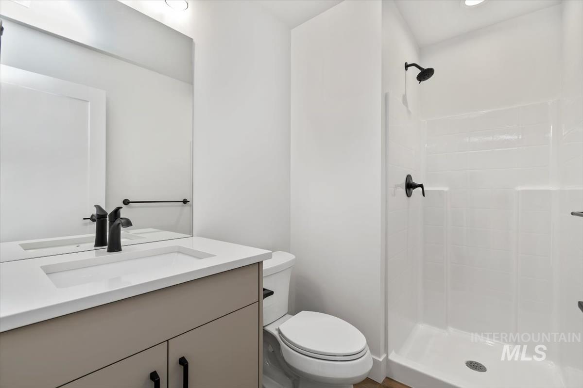 1735 S Rock View Ln, Boise, Idaho 83705, 3 Bedrooms, 3.5 Bathrooms, Residential For Sale, Price $496,880,MLS 98968211