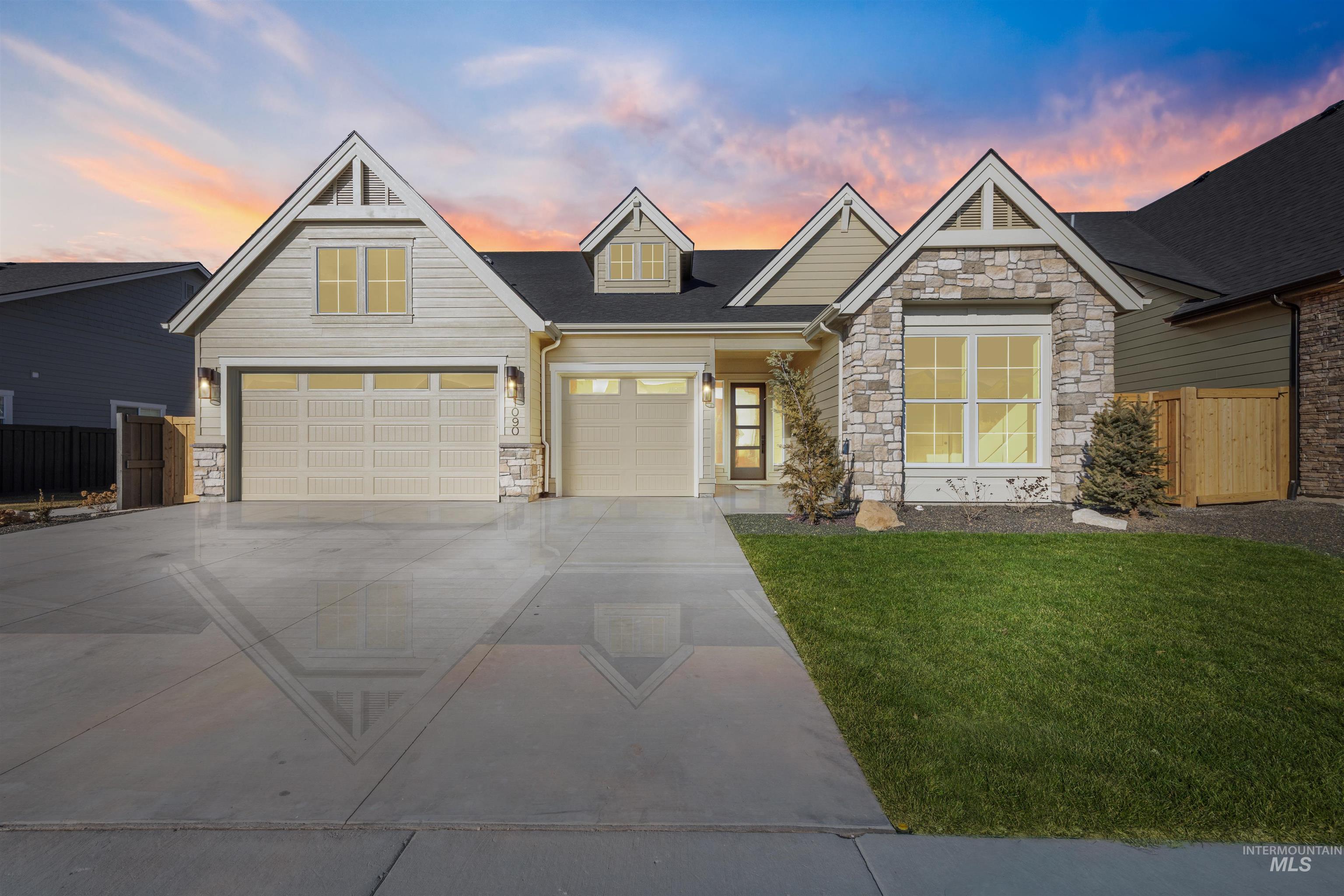 1090 E Crescendo St, Meridian, Idaho 83642, 4 Bedrooms, 3.5 Bathrooms, Residential For Sale, Price $924,777,MLS 98968213