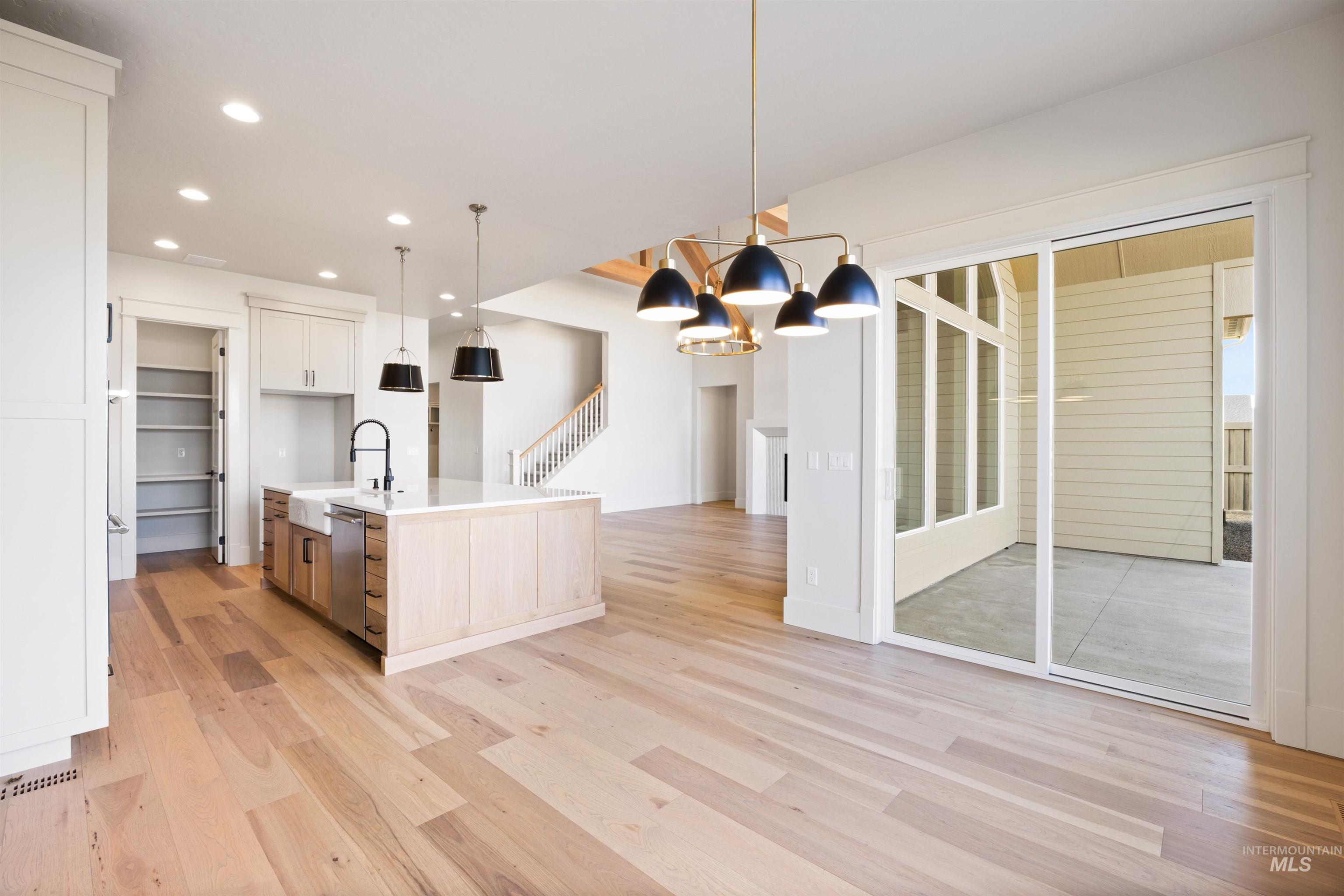 1090 E Crescendo St, Meridian, Idaho 83642, 4 Bedrooms, 3.5 Bathrooms, Residential For Sale, Price $924,777,MLS 98968213