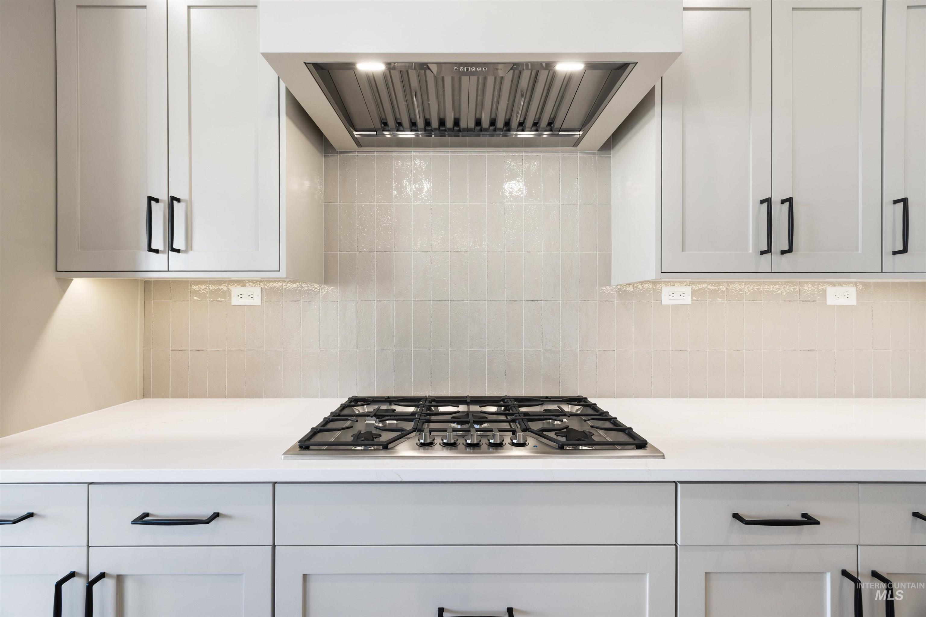 1090 E Crescendo St, Meridian, Idaho 83642, 4 Bedrooms, 3.5 Bathrooms, Residential For Sale, Price $924,777,MLS 98968213