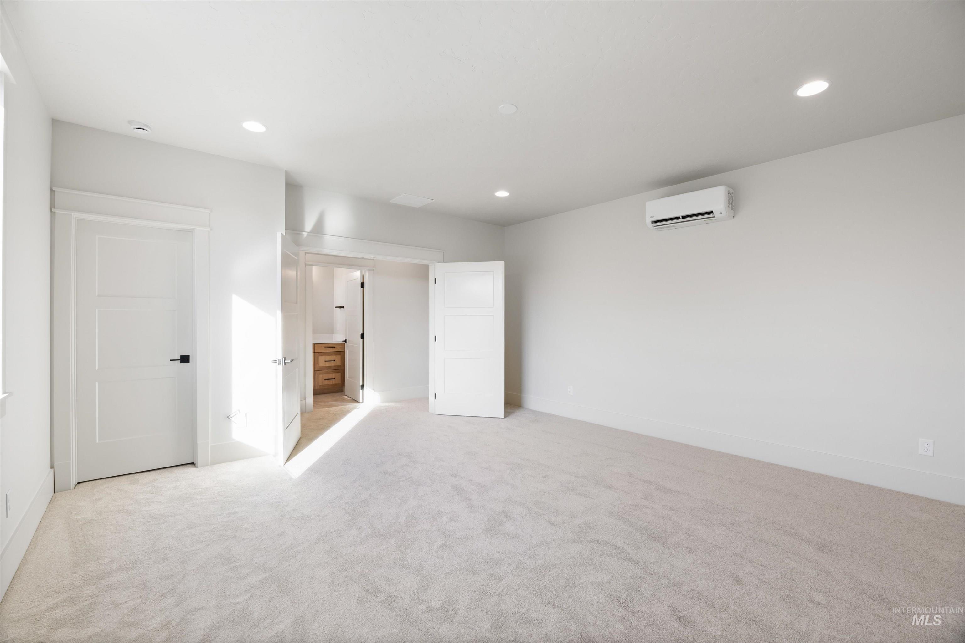 1090 E Crescendo St, Meridian, Idaho 83642, 4 Bedrooms, 3.5 Bathrooms, Residential For Sale, Price $924,777,MLS 98968213