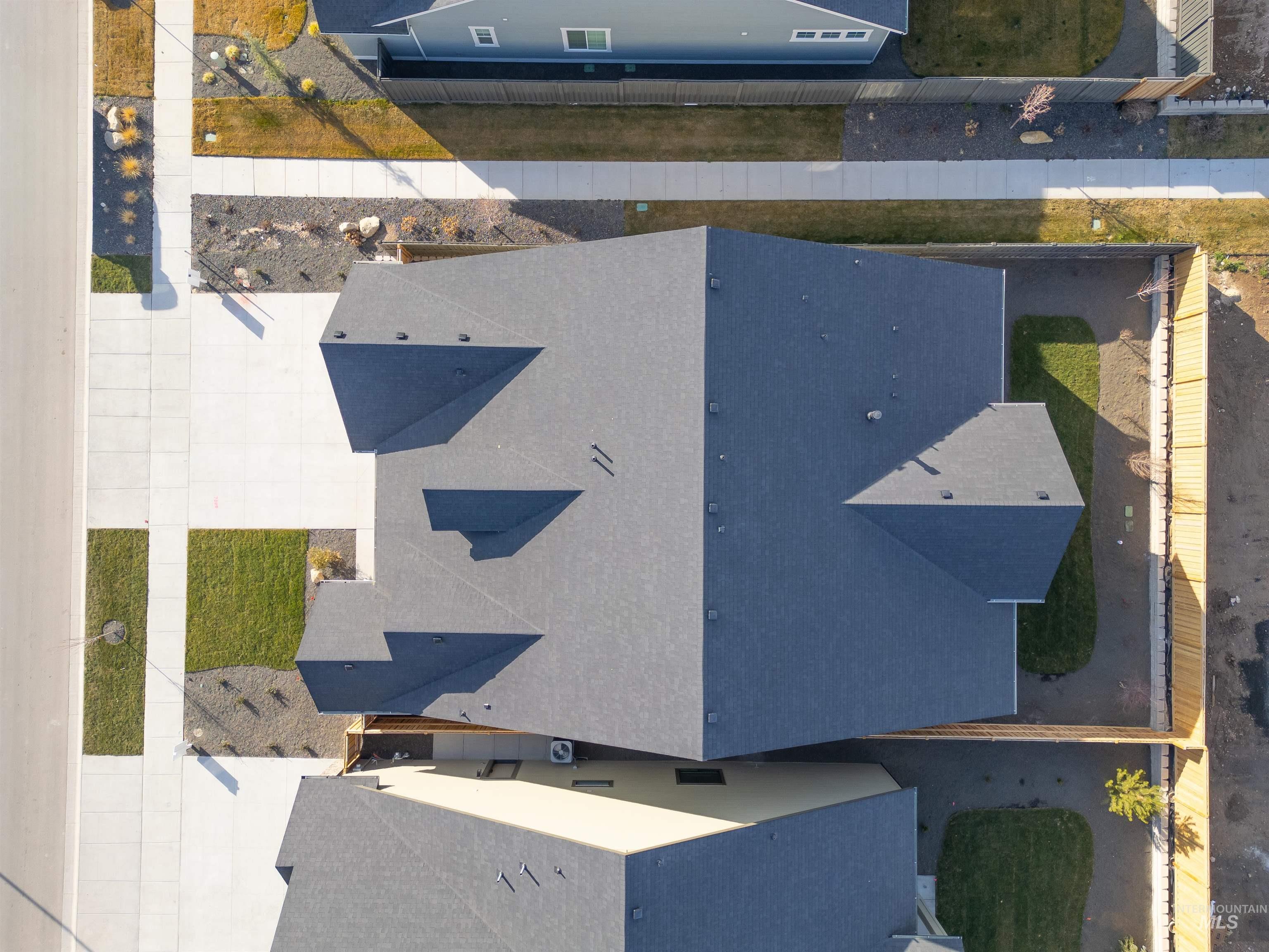 1090 E Crescendo St, Meridian, Idaho 83642, 4 Bedrooms, 3.5 Bathrooms, Residential For Sale, Price $924,777,MLS 98968213