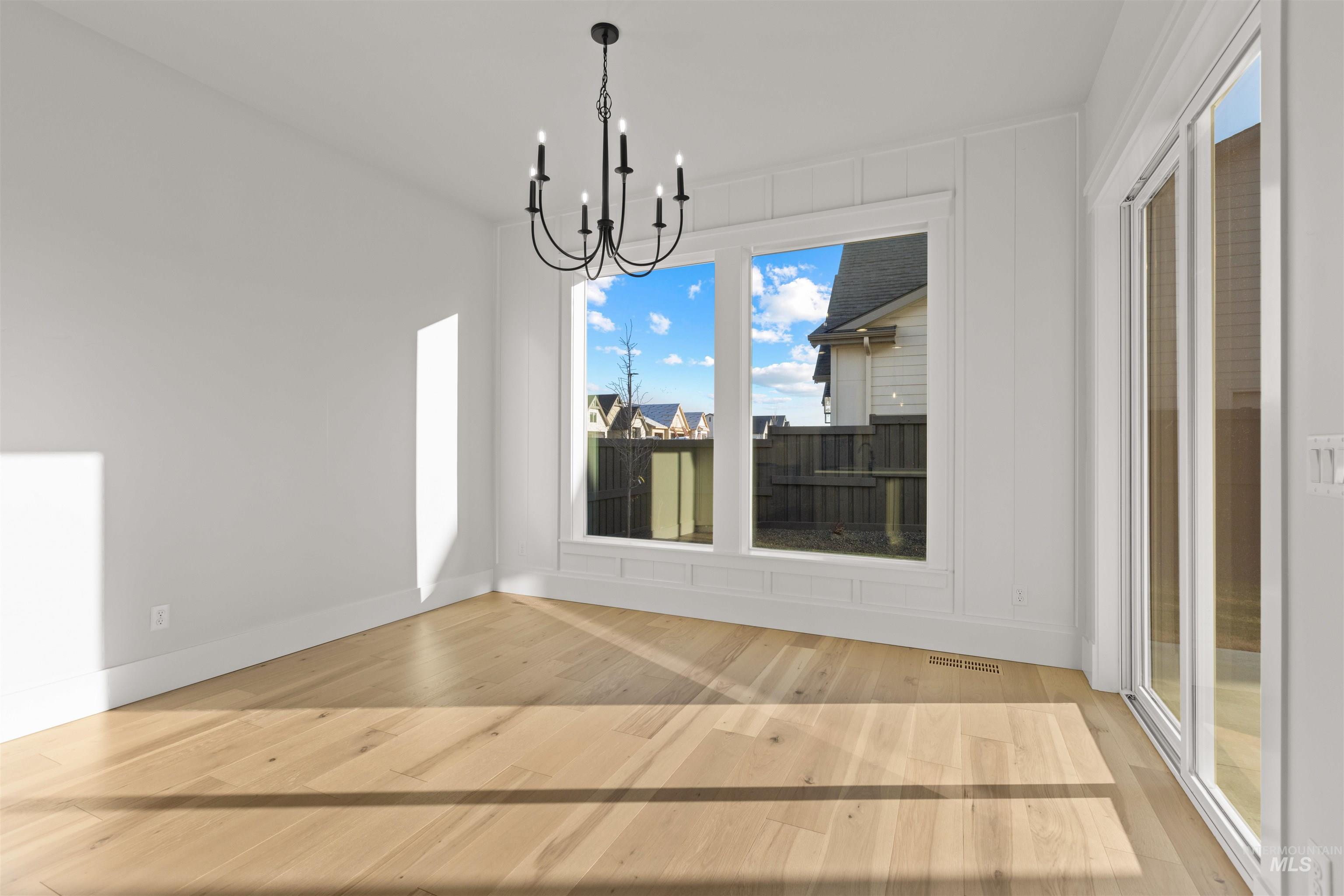 2595 E Tenzing Dr, Meridian, Idaho 83642, 3 Bedrooms, 2.5 Bathrooms, Residential For Sale, Price $819,777,MLS 98968215