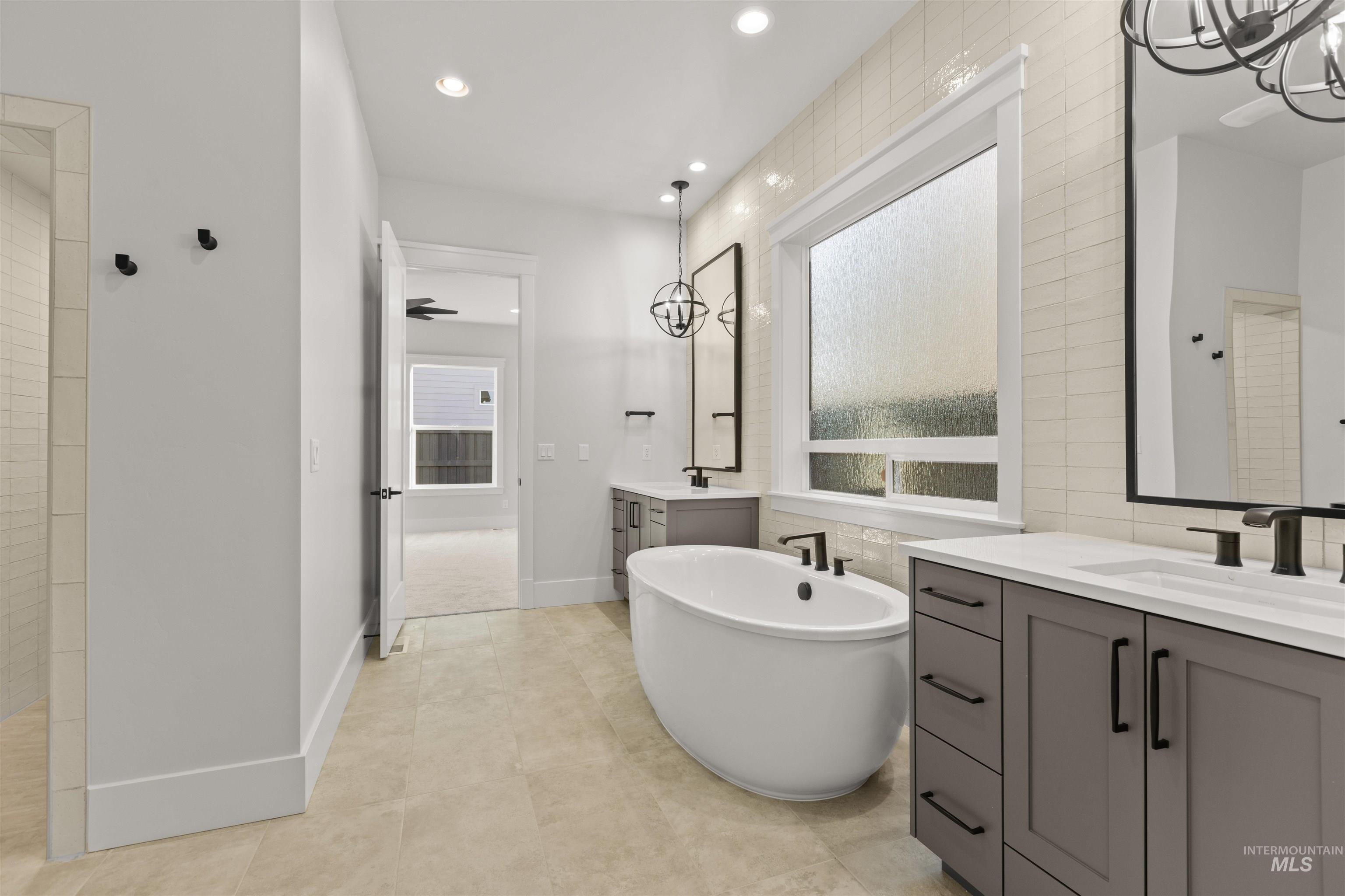 2595 E Tenzing Dr, Meridian, Idaho 83642, 3 Bedrooms, 2.5 Bathrooms, Residential For Sale, Price $819,777,MLS 98968215