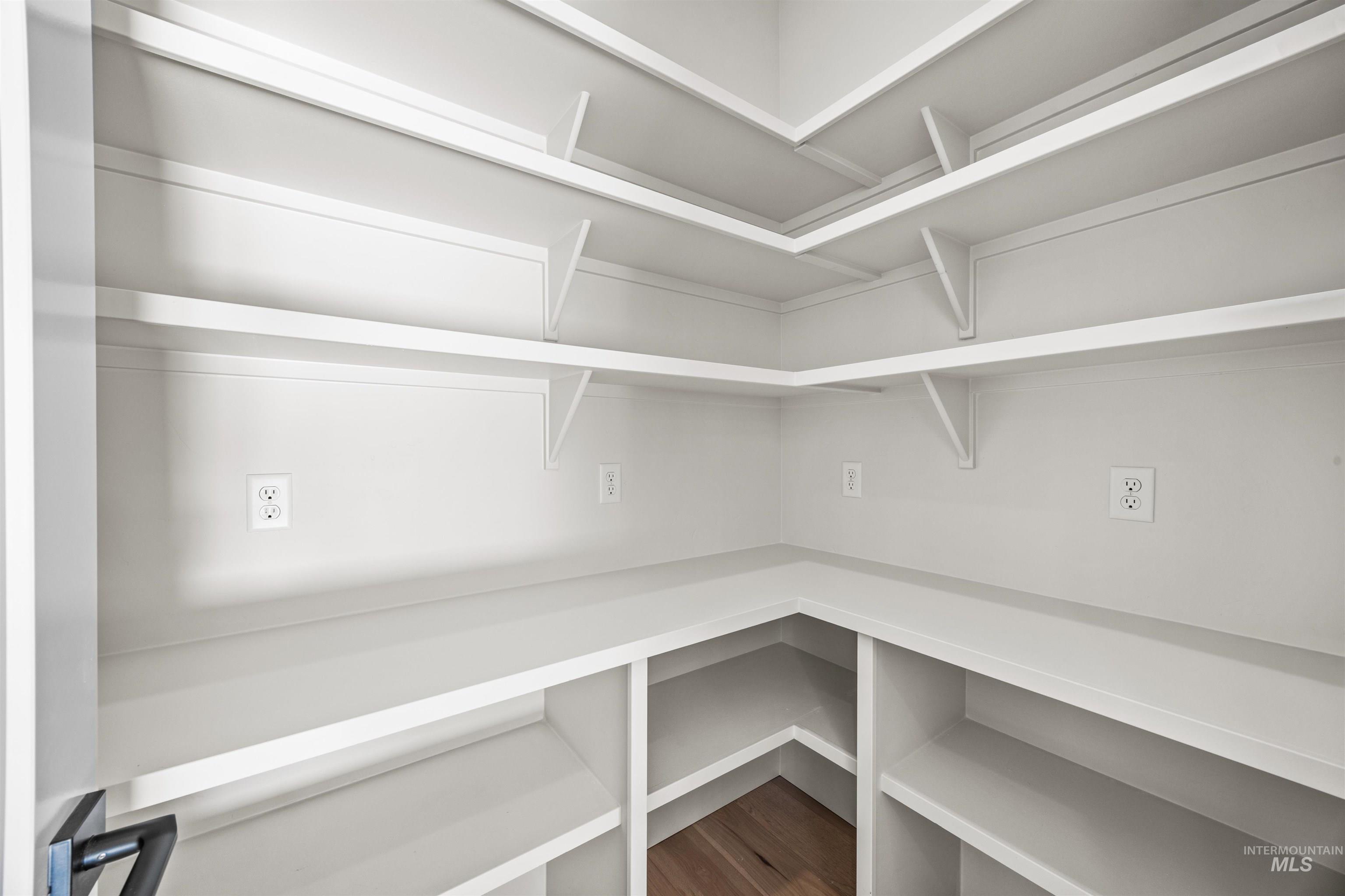 2595 E Tenzing Dr, Meridian, Idaho 83642, 3 Bedrooms, 2.5 Bathrooms, Residential For Sale, Price $819,777,MLS 98968215