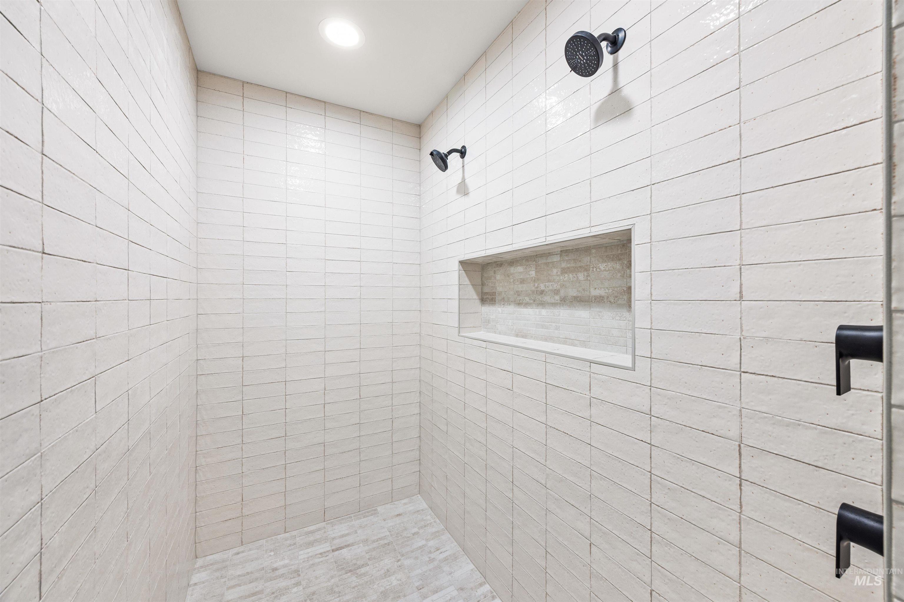 2595 E Tenzing Dr, Meridian, Idaho 83642, 3 Bedrooms, 2.5 Bathrooms, Residential For Sale, Price $819,777,MLS 98968215