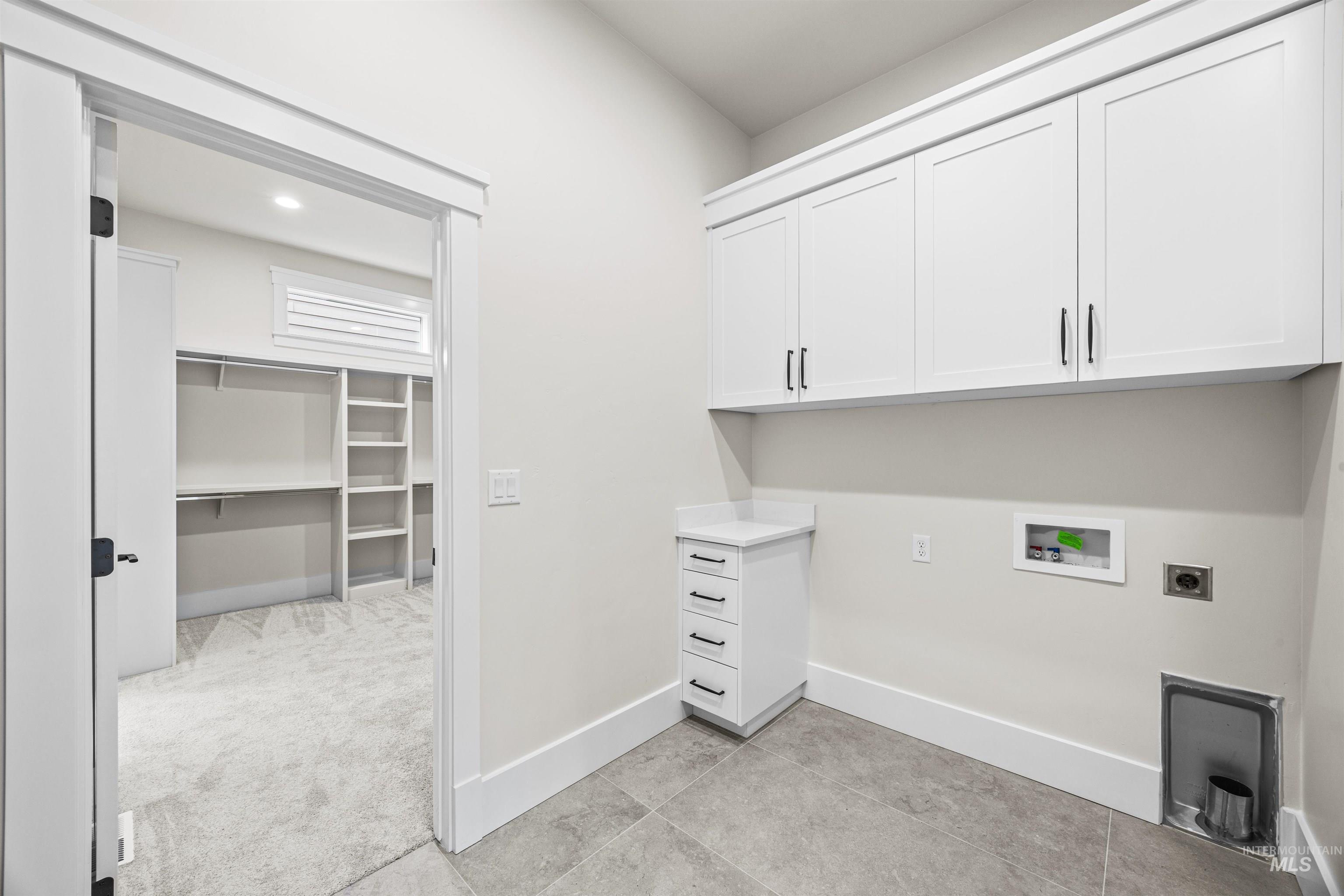 2595 E Tenzing Dr, Meridian, Idaho 83642, 3 Bedrooms, 2.5 Bathrooms, Residential For Sale, Price $819,777,MLS 98968215