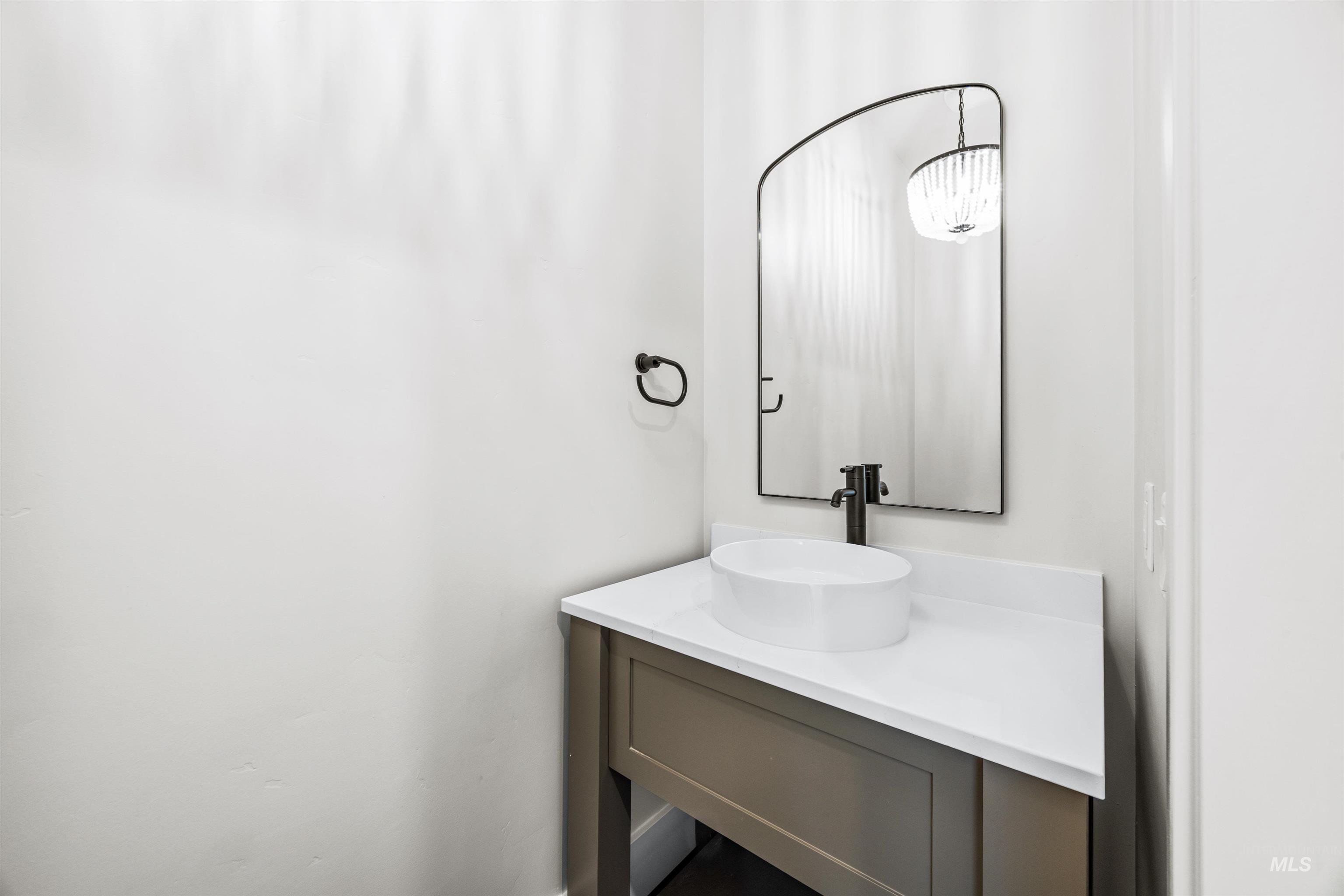 2595 E Tenzing Dr, Meridian, Idaho 83642, 3 Bedrooms, 2.5 Bathrooms, Residential For Sale, Price $819,777,MLS 98968215