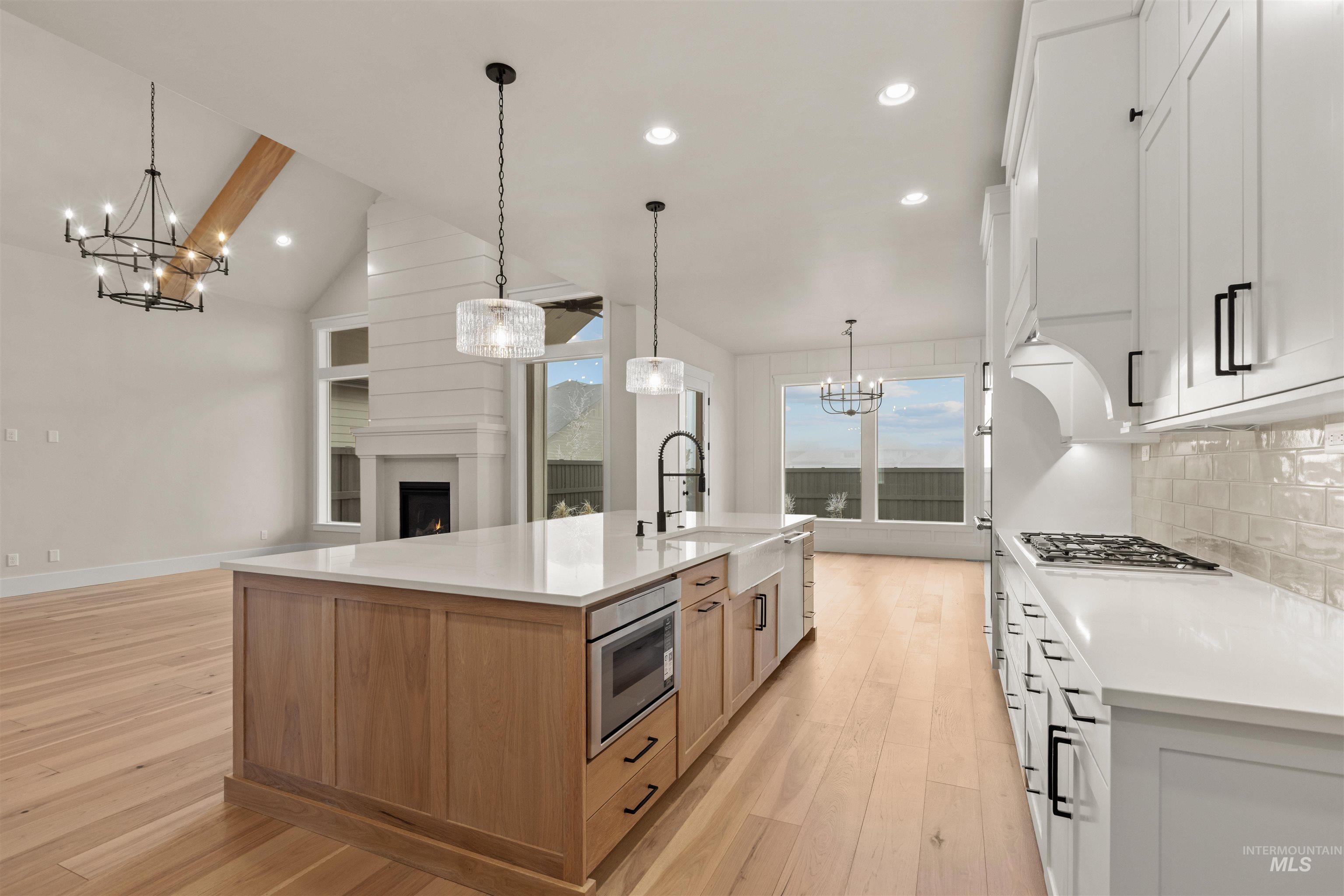 6755 S Messner Way, Meridian, Idaho 83642, 3 Bedrooms, 2.5 Bathrooms, Residential For Sale, Price $814,777,MLS 98968217