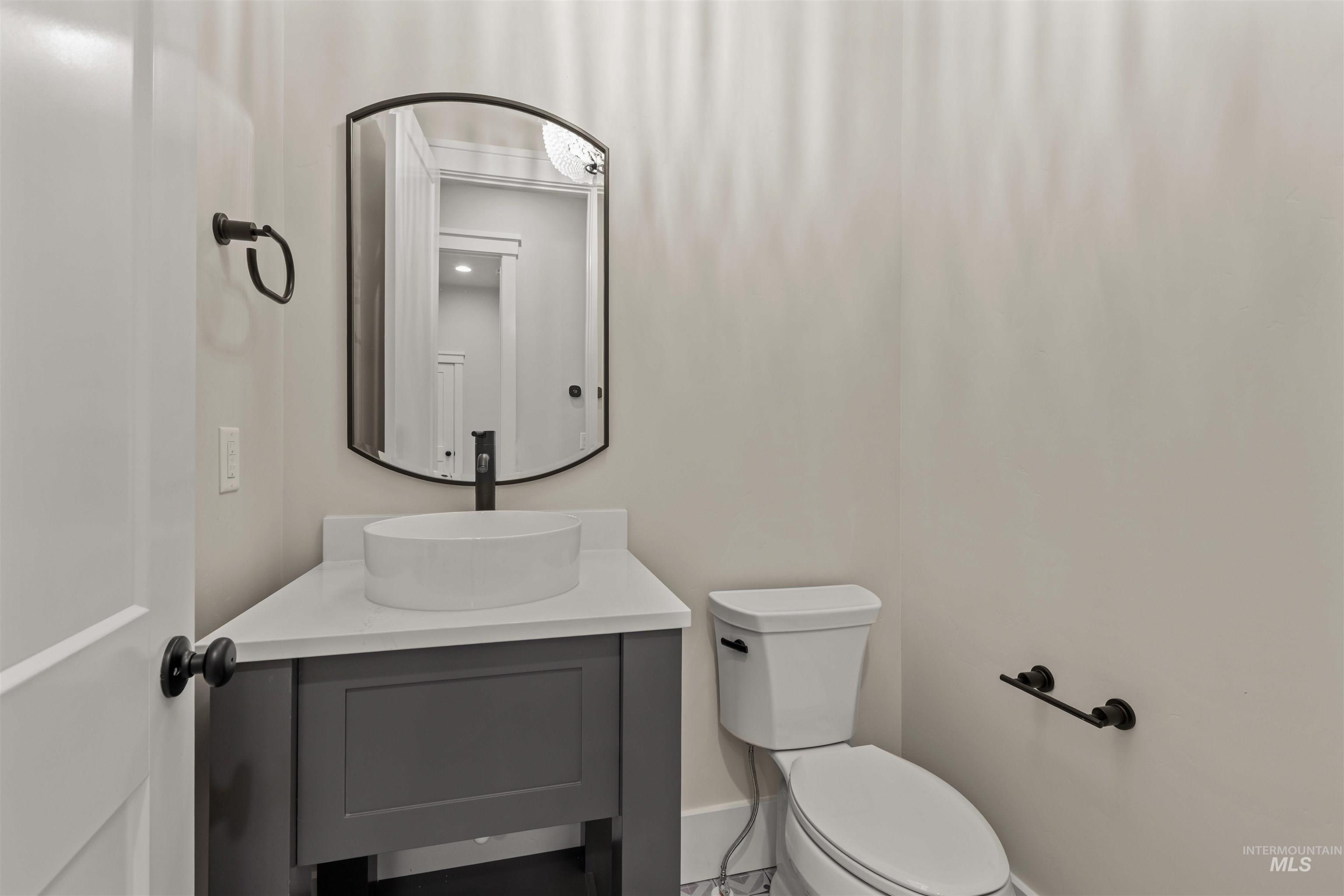 6755 S Messner Way, Meridian, Idaho 83642, 3 Bedrooms, 2.5 Bathrooms, Residential For Sale, Price $814,777,MLS 98968217